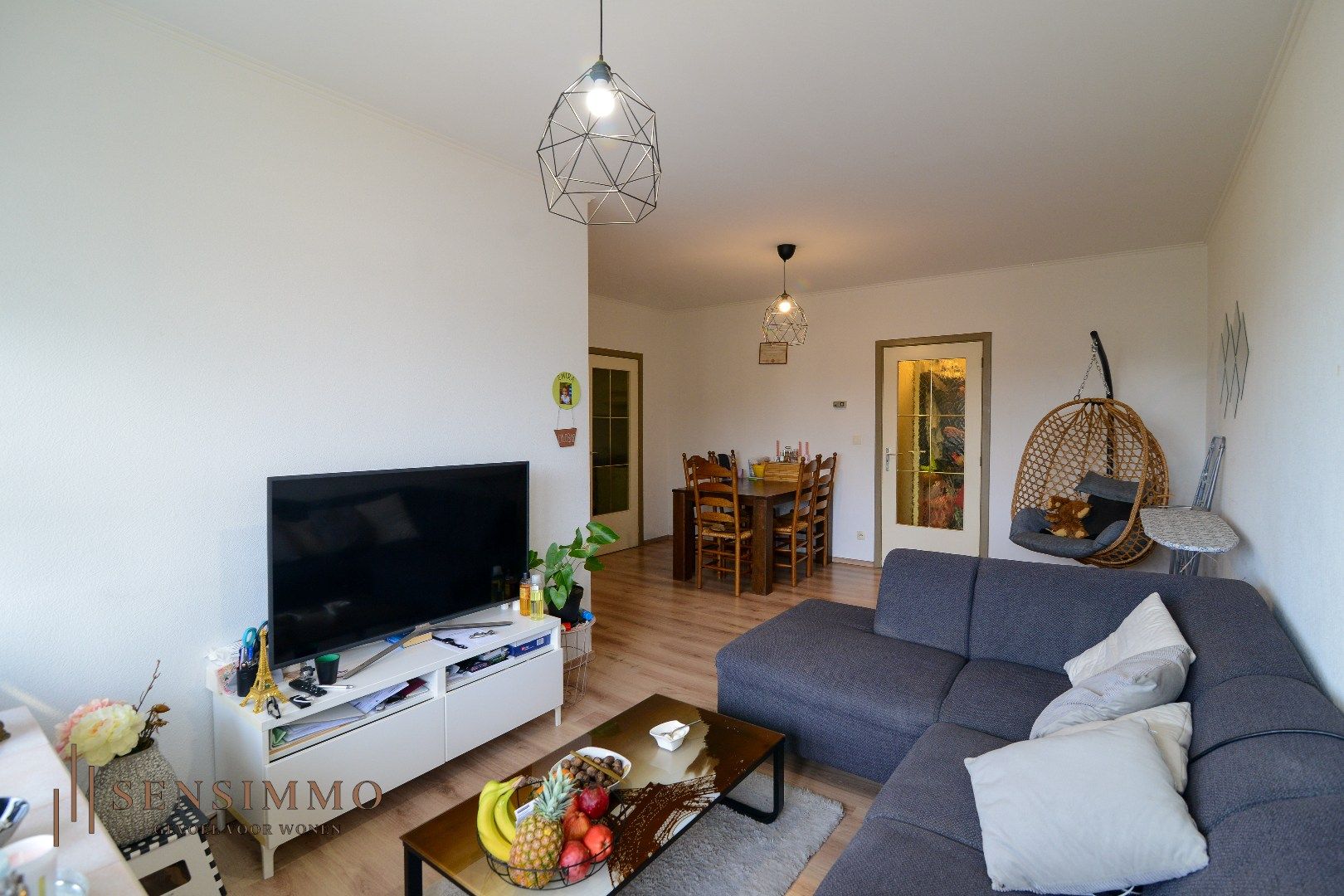 Centraal gelegen 2-slaapkamerappartement met balkon en rendement in hartje Genk foto 5