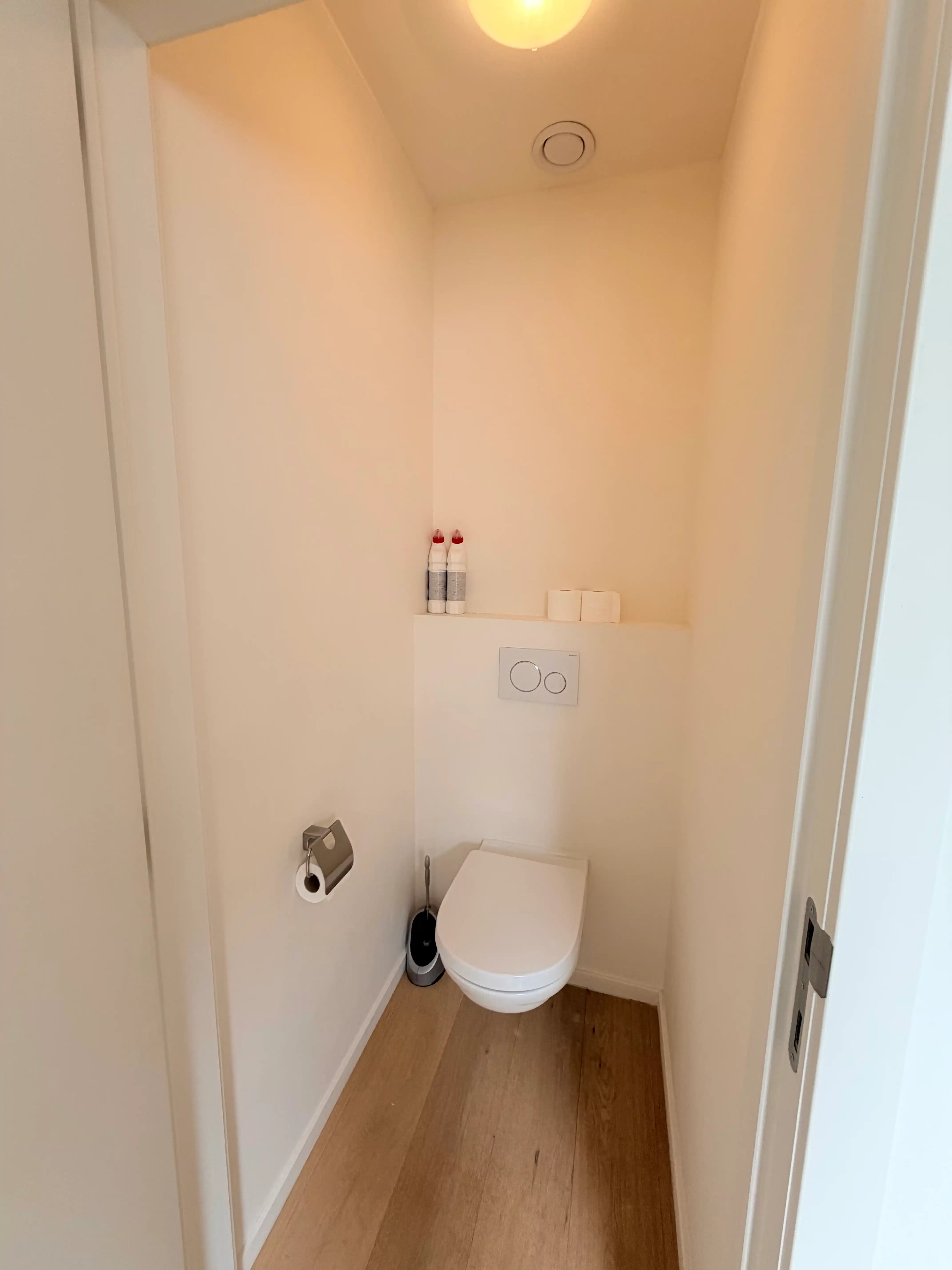 Prachtig duplexappartement met 2 slaapkamers, 2 badkamers, 2 terrassen en 1 autostaanplaats. foto 8