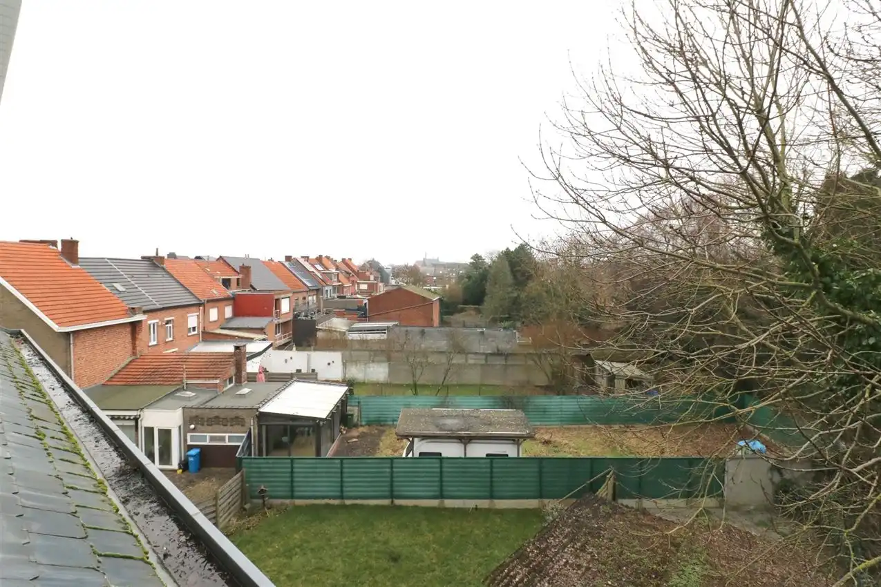 Vernieuwd app. met 1 slpk. op wandelafstand van centrum foto 29