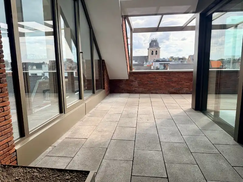 PENTHOUSE SERVICEFLAT MET 3 SLPK, 2 BADK, 2 TERRASSEN foto 10
