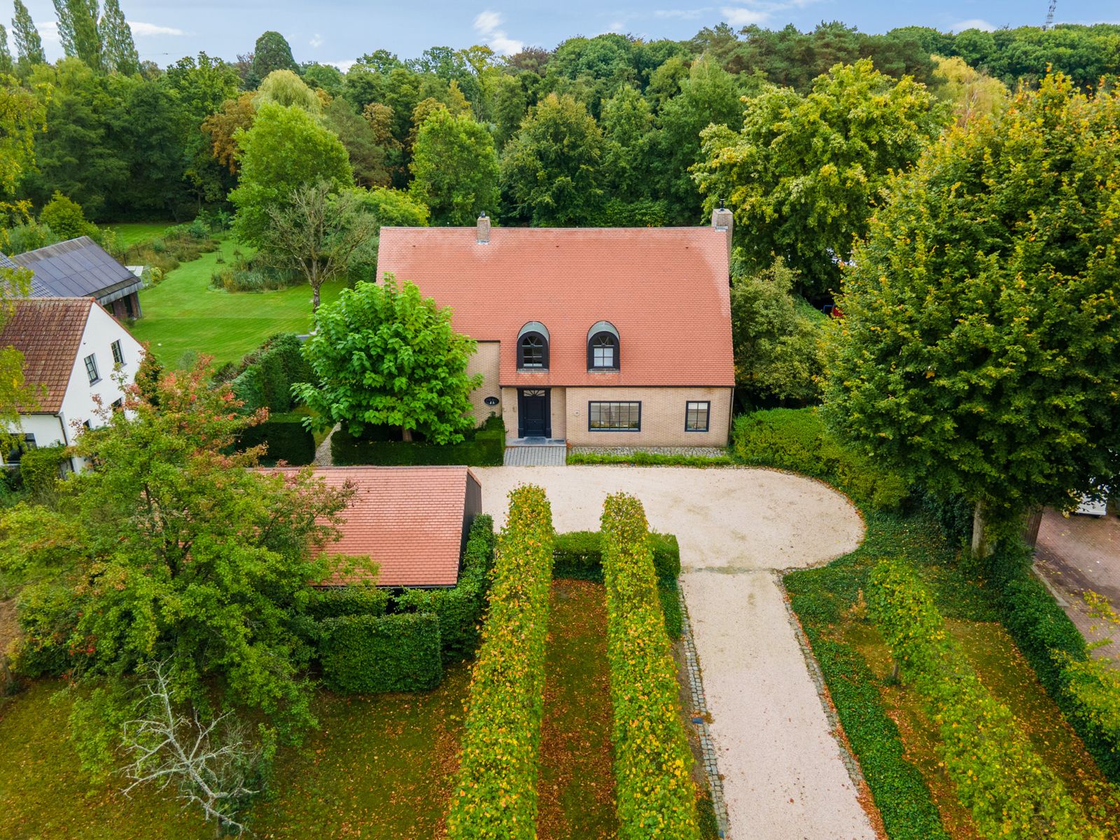 Energiezuinige villa met zwembad en poolhouse op ca.3.273 m² foto 38