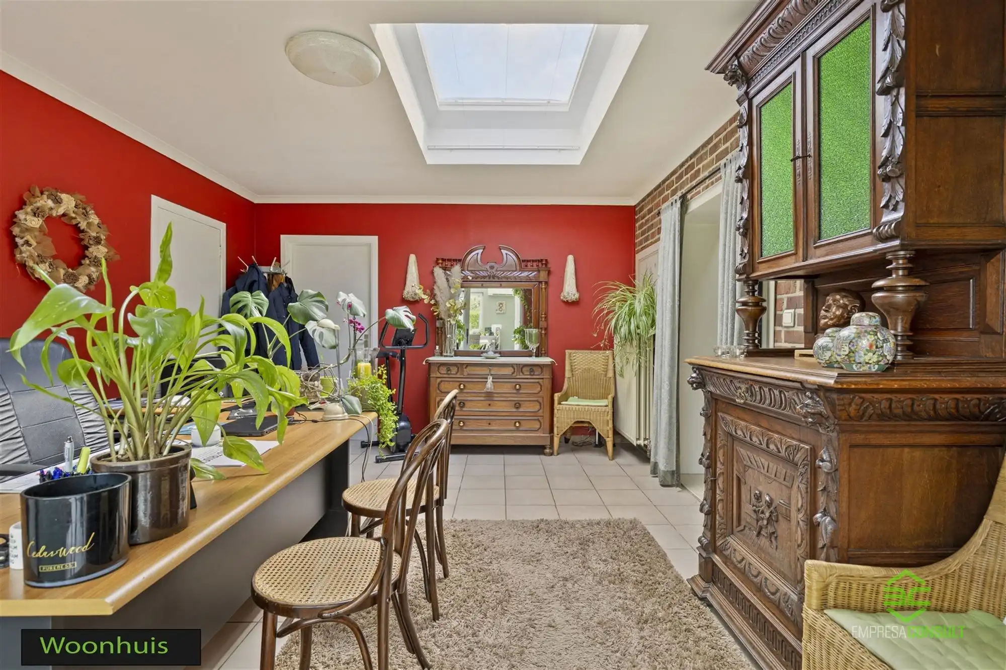 Ruime woning met 8 slpk + 1 magazijn op 21a 24ca! foto 14