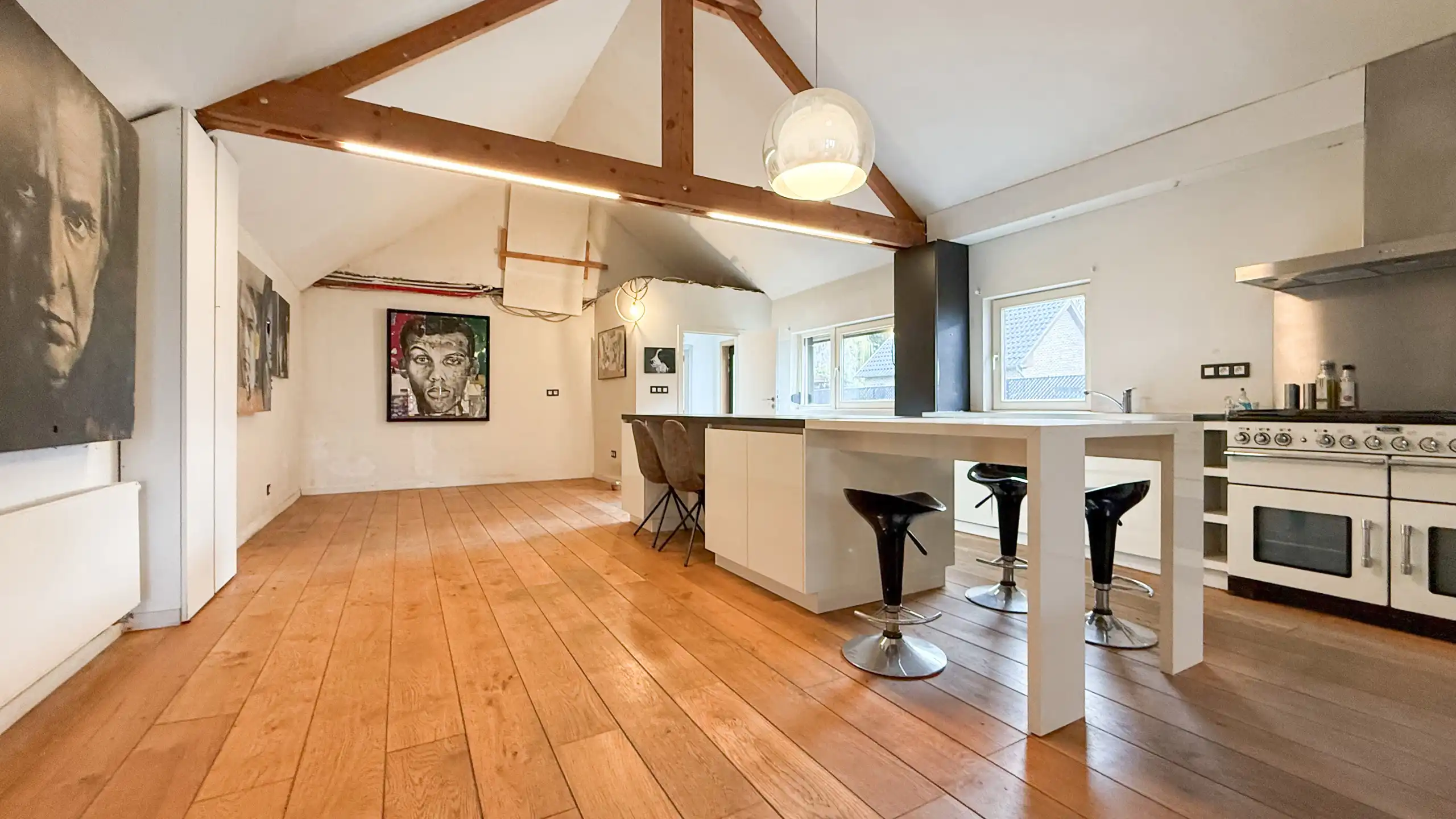 Charmante te renoveren woning in Kortessem! foto 10