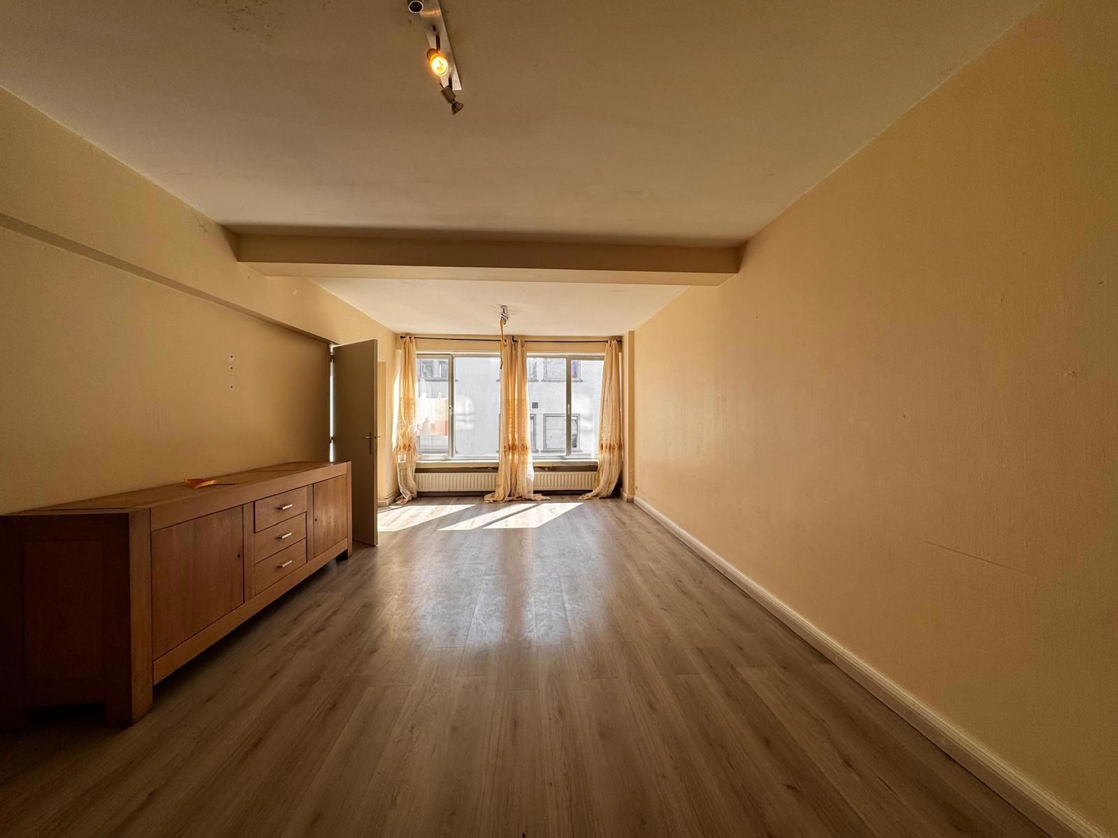 Appartement met 2 slaapkamers, terras en garage foto 2