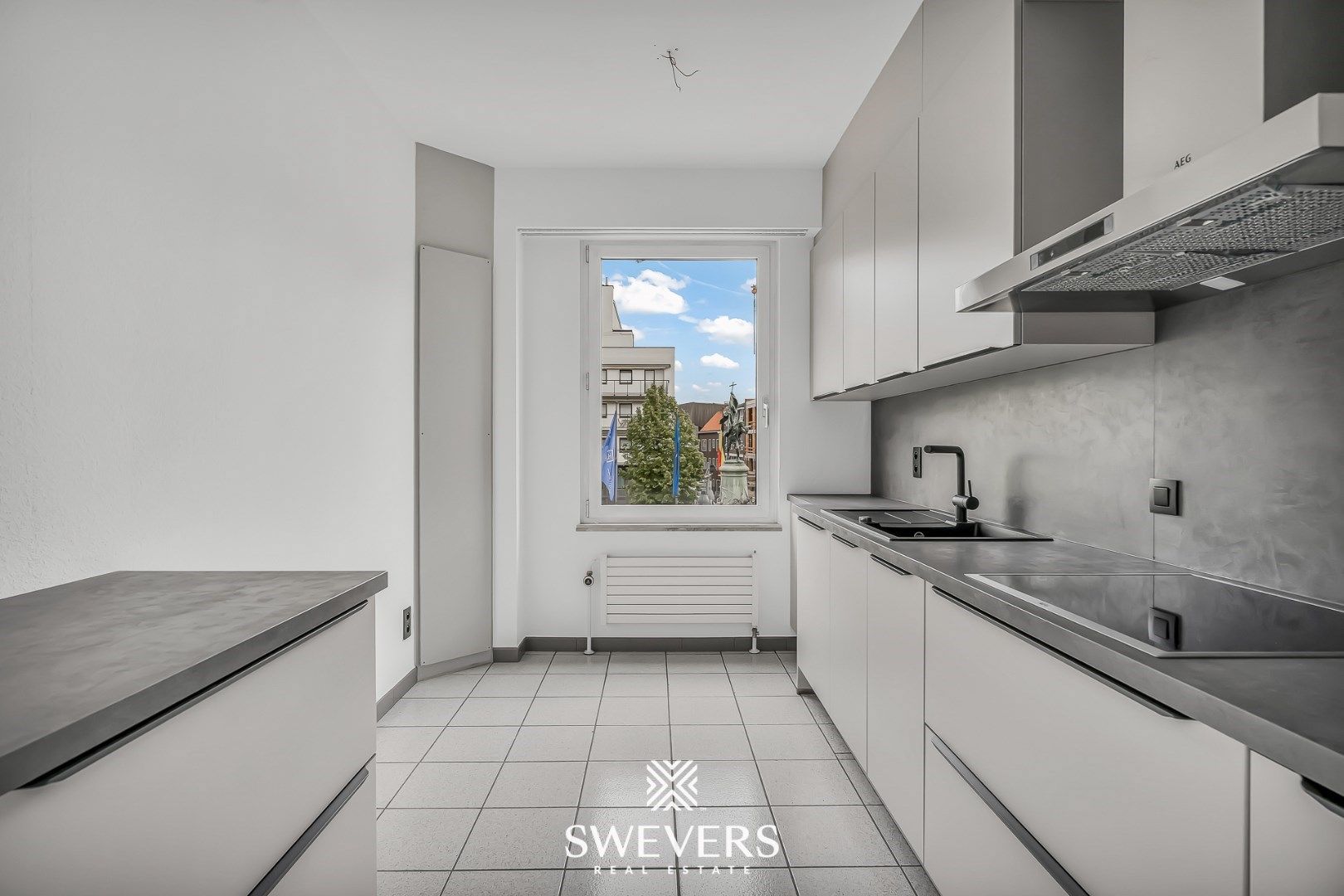 Stijlvol en instapklaar wonen (115m²) met autostaanplaats in het hart van Hasselt foto 11