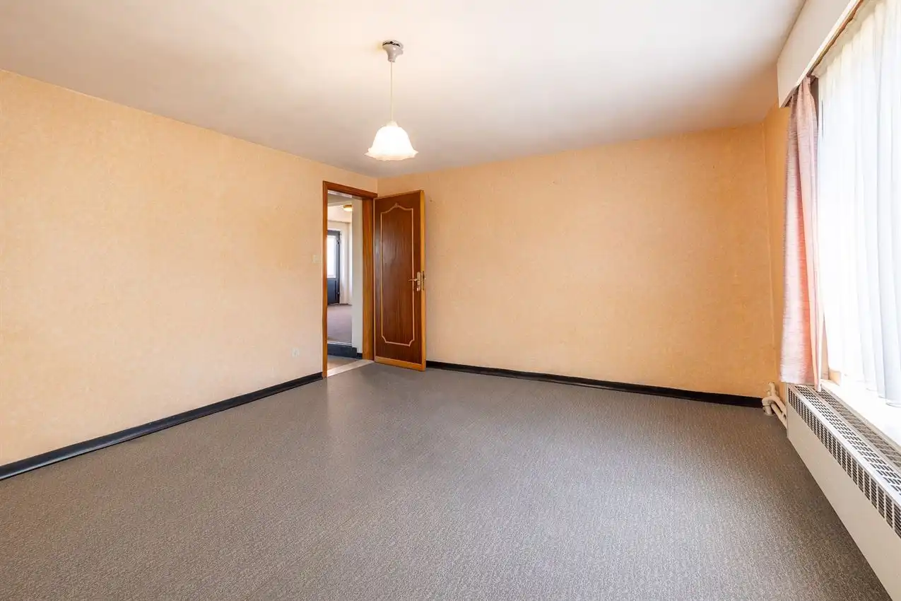 Ruime woning met mooi tuindeel op wandelafstand van centrum foto 26