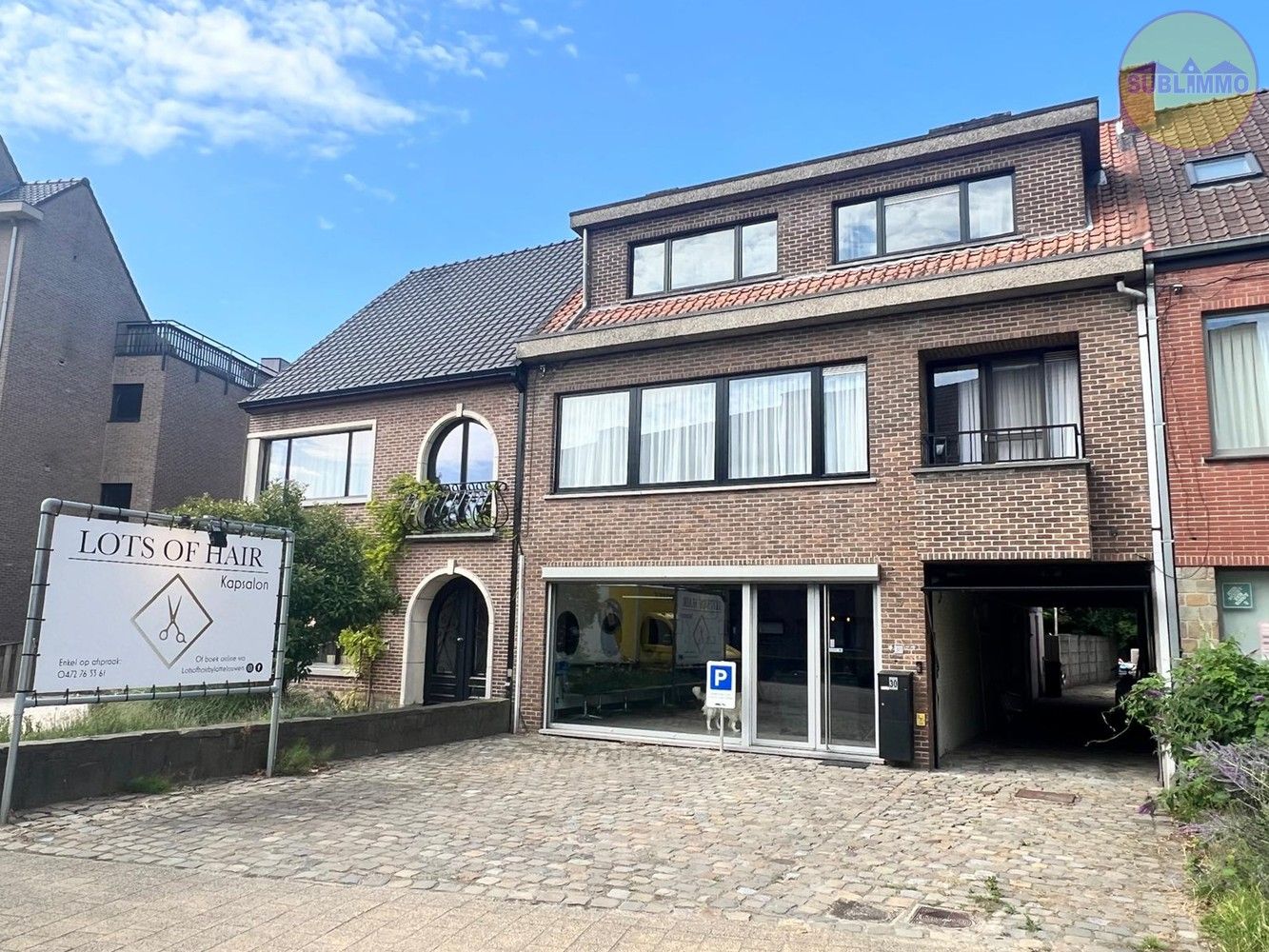 Instapklare woonst met handelspand te koop in hartje Geel foto 2