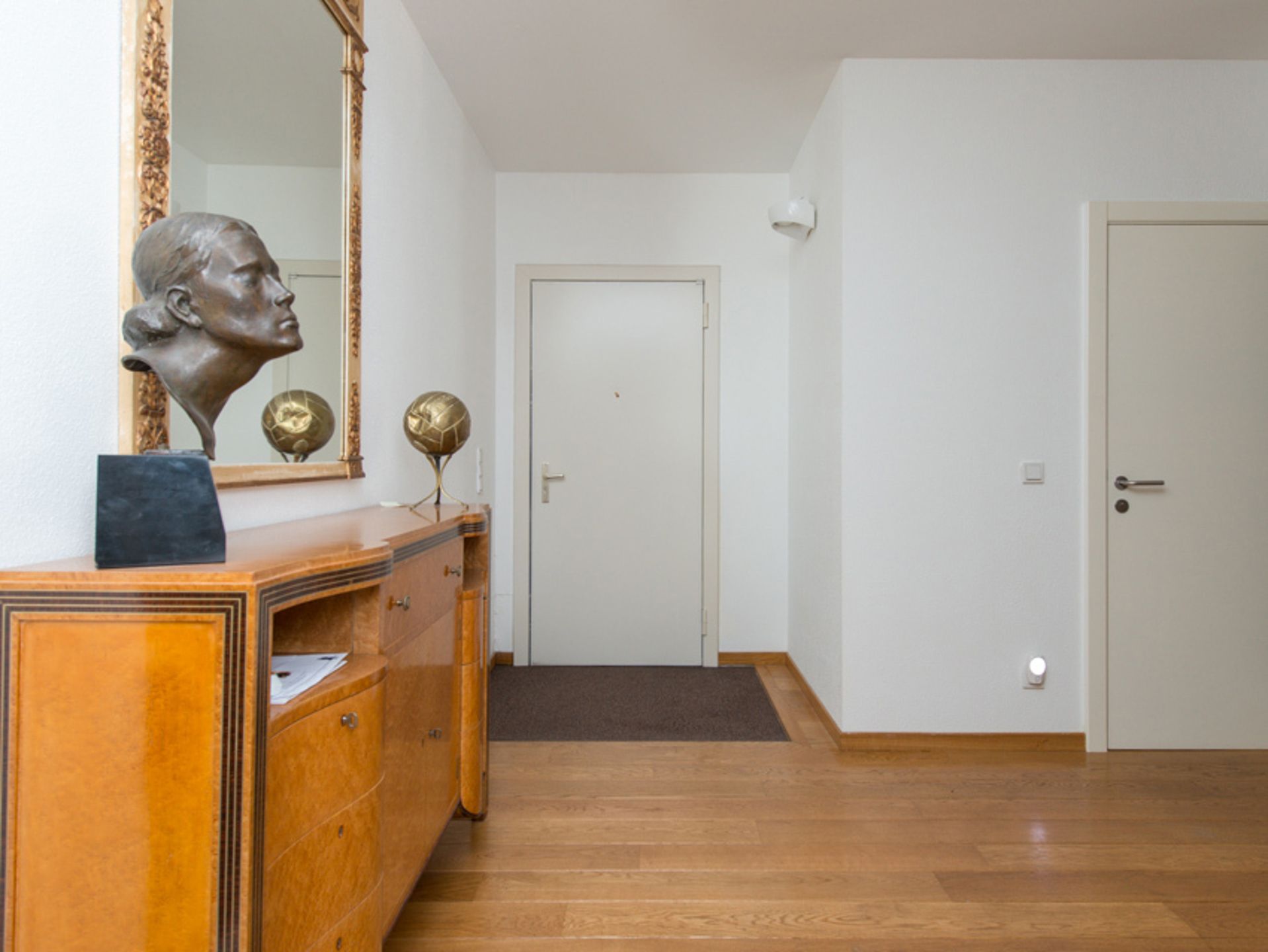 Loft met zicht op het MAS te huur foto 9
