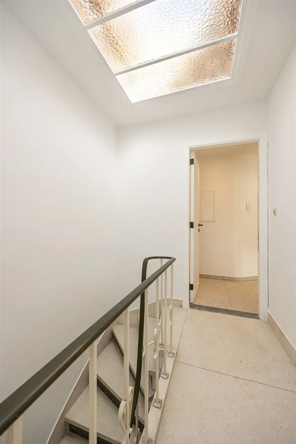 Volledig gerenoveerd appartement met terrasje foto 14