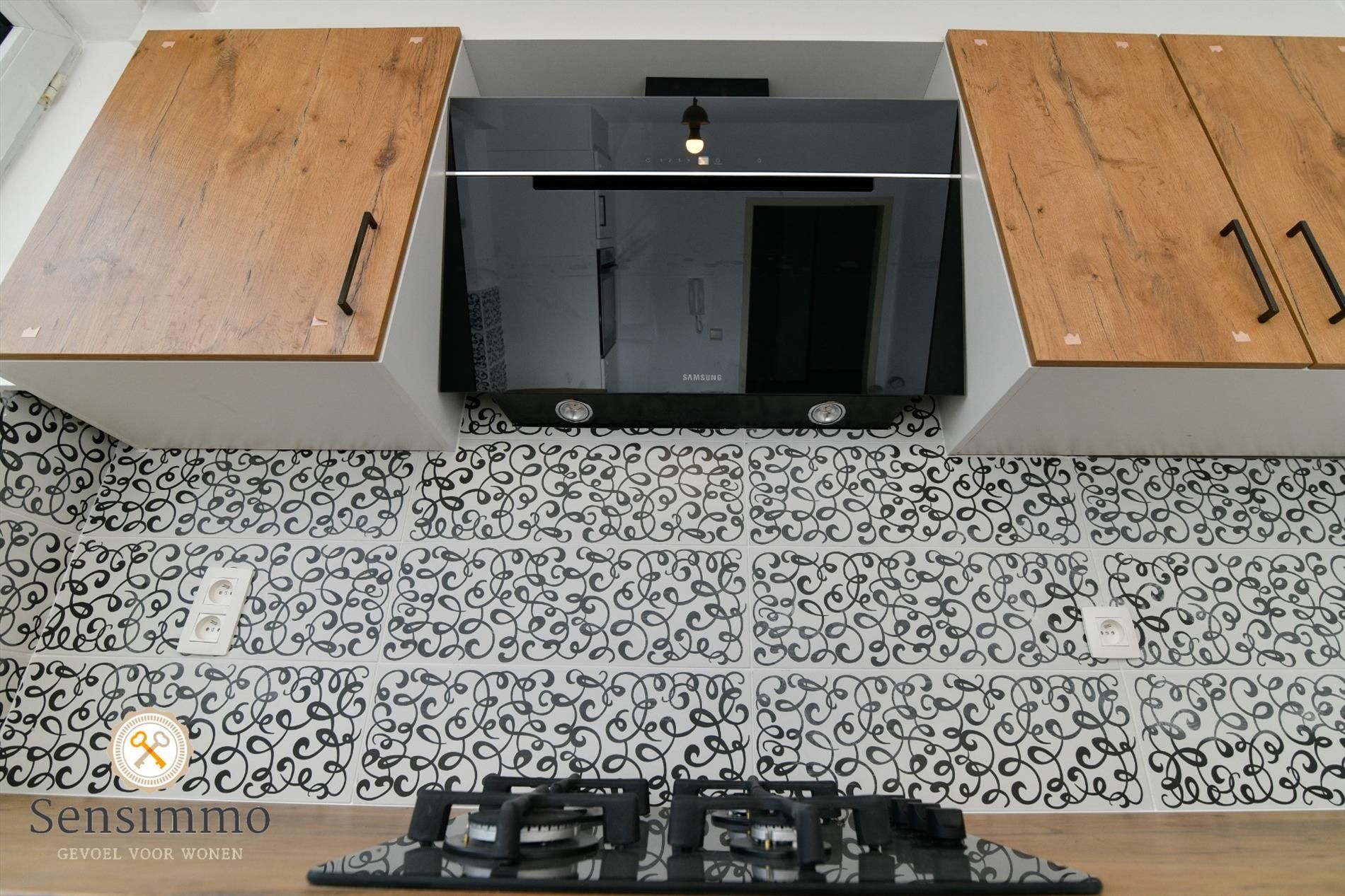Prachtig gelegen modern 2slpk-appartement met garagebox foto 6