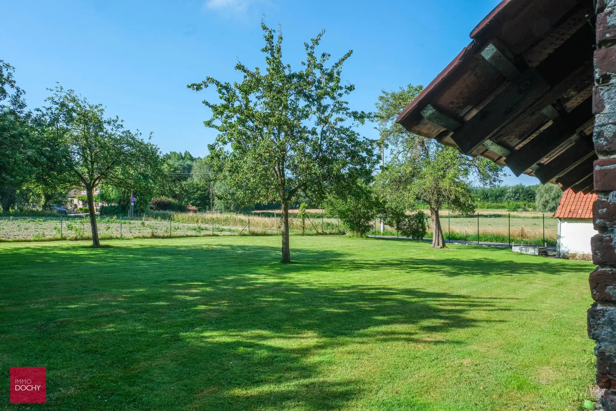 Volledig te renoveren hoeve met verschillende bijgebouwen foto 13