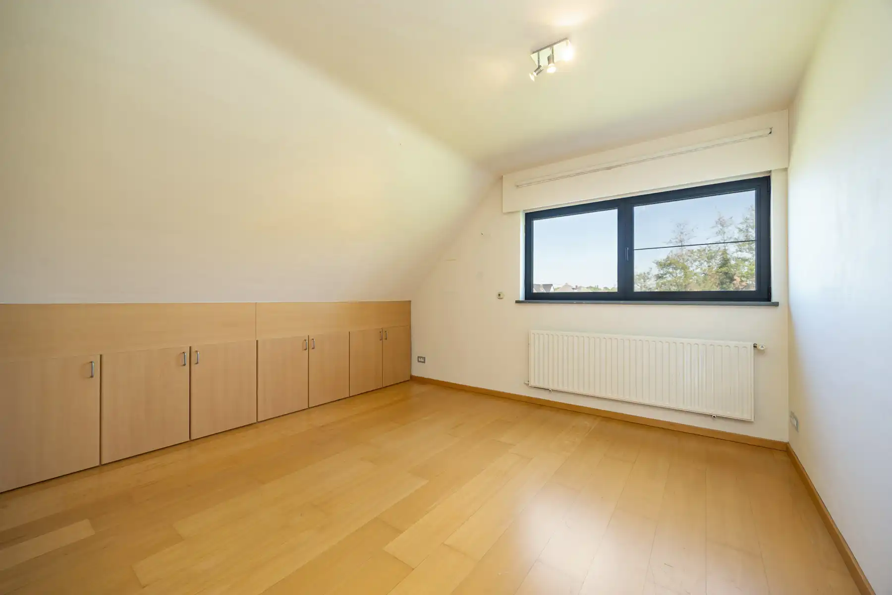 Energiezuinige vrijstaande woning met uitzonderlijke volumes foto 10