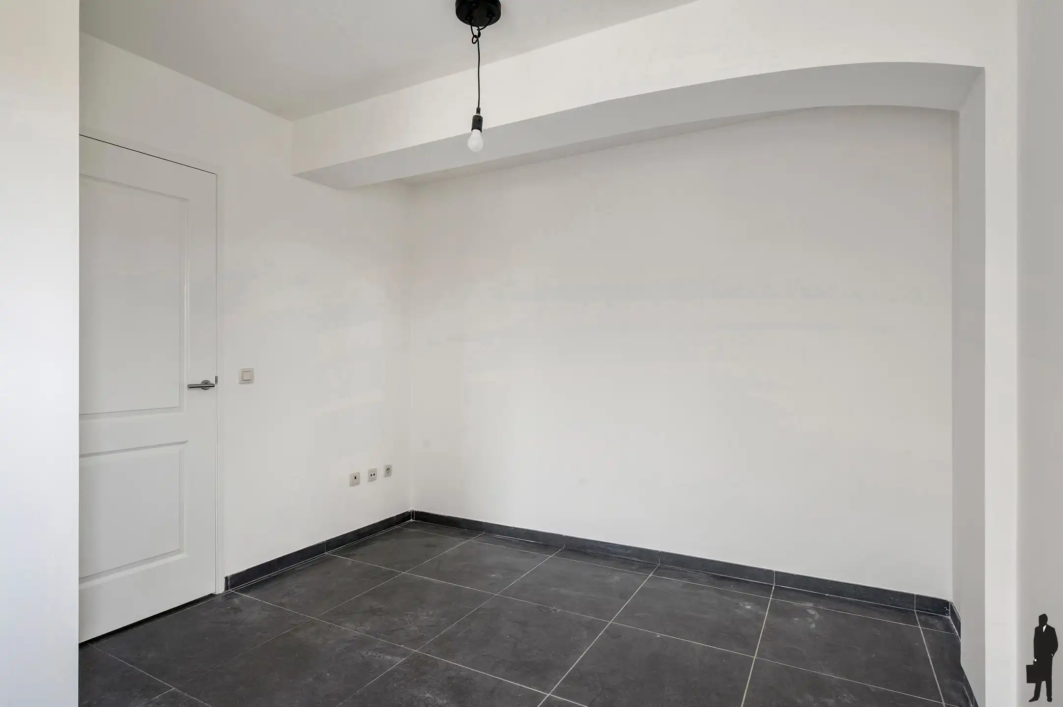 Instapklaar 2 slpk. appartement te Wuustwezel foto 9