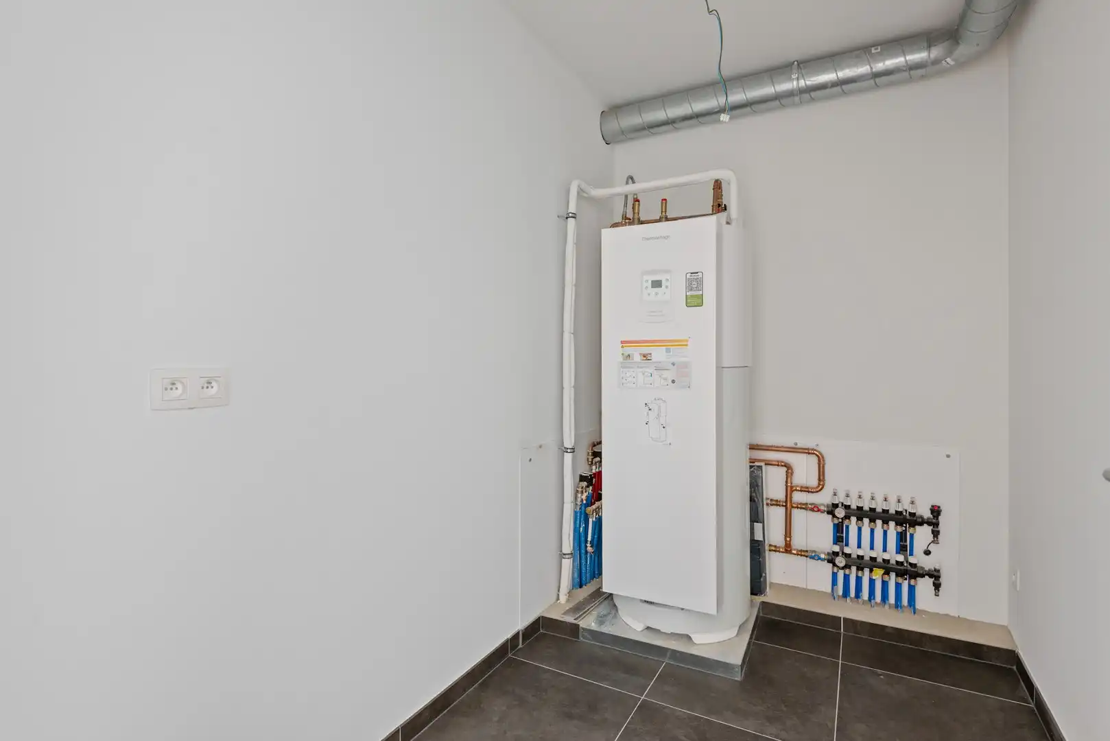 Prachtig piekfijn nieuwbouw GLVapp voorzien van alle comfort foto 23