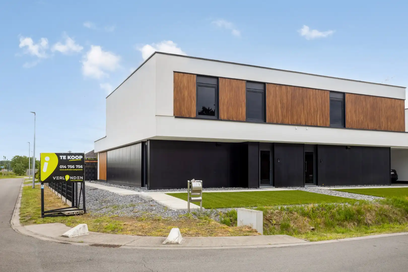 Ruime nieuwbouwwoning met 3 SLKPS onder registratierechten!  foto {{pictureIndex}}