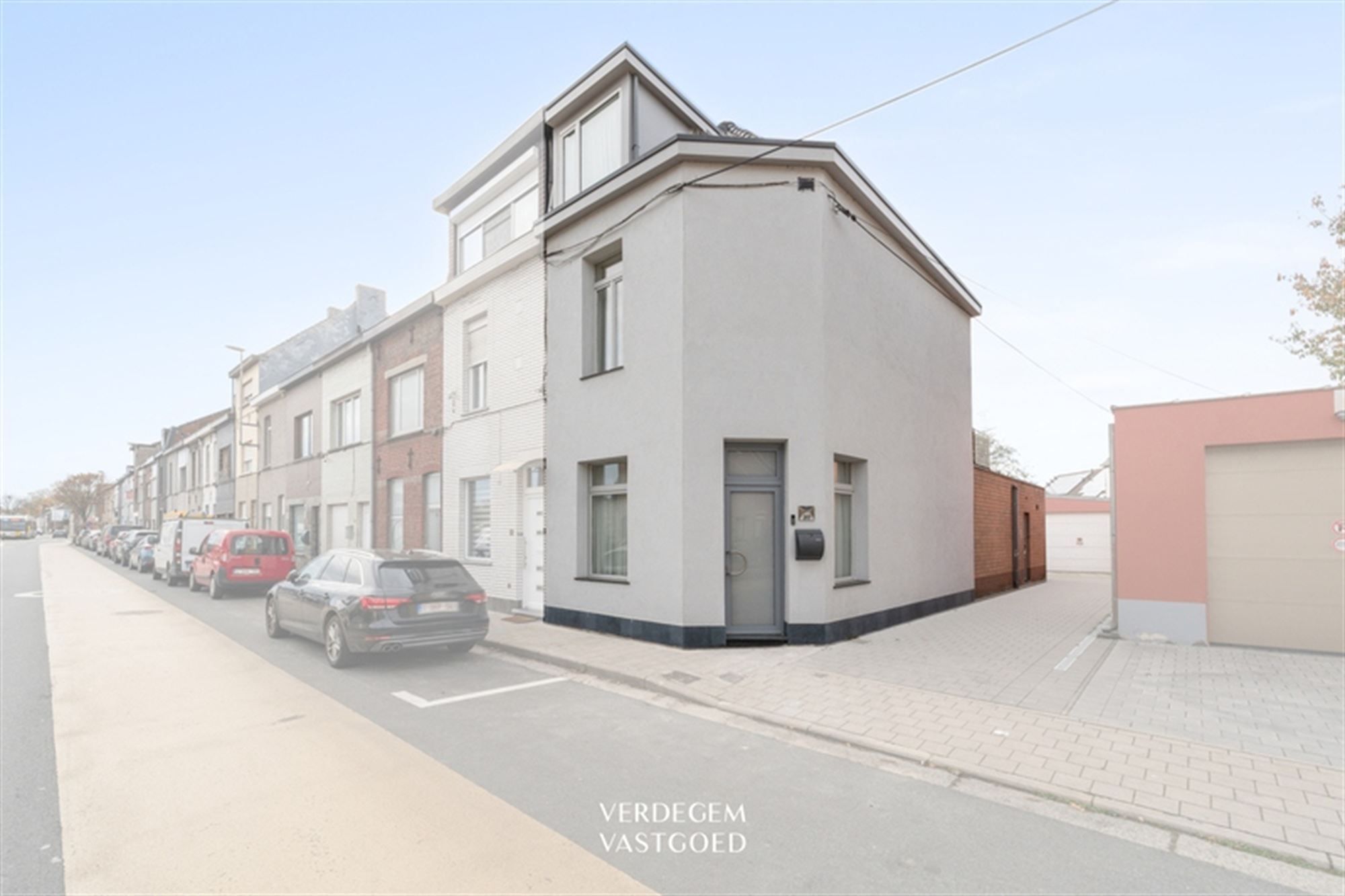 Energiezuinige woning met 2+1 slaapkamers en dakterras foto {{pictureIndex}}