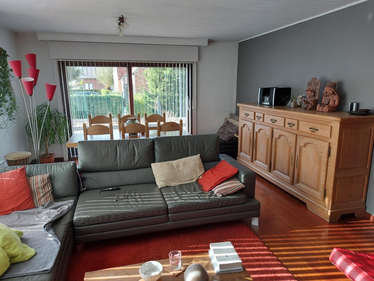 Instapklare bungalow met zwembad op 21a foto 4