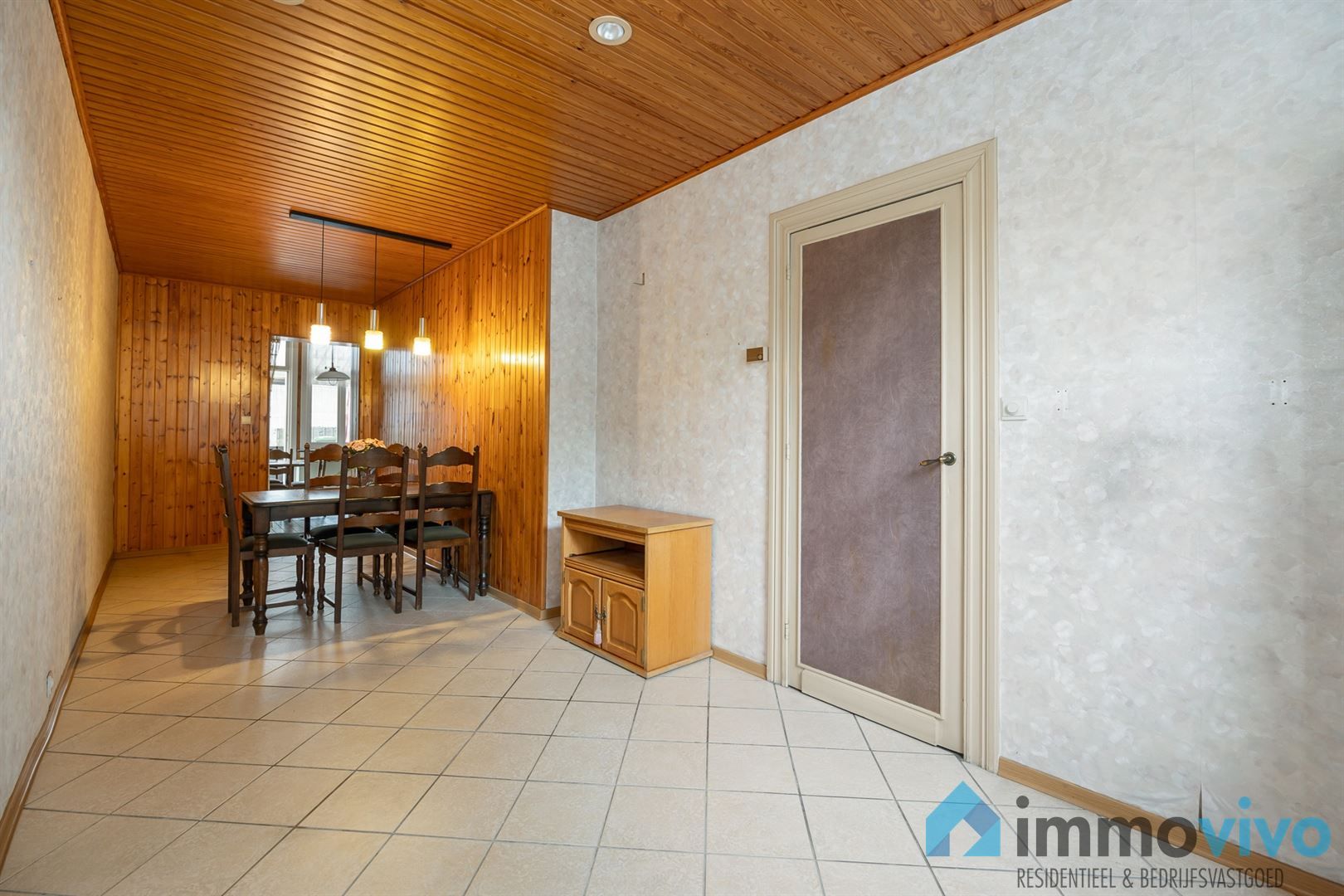 Volledig te renoveren woning met potentieel, tuin en mogelijkheid tot extra slaapkamer. foto 3