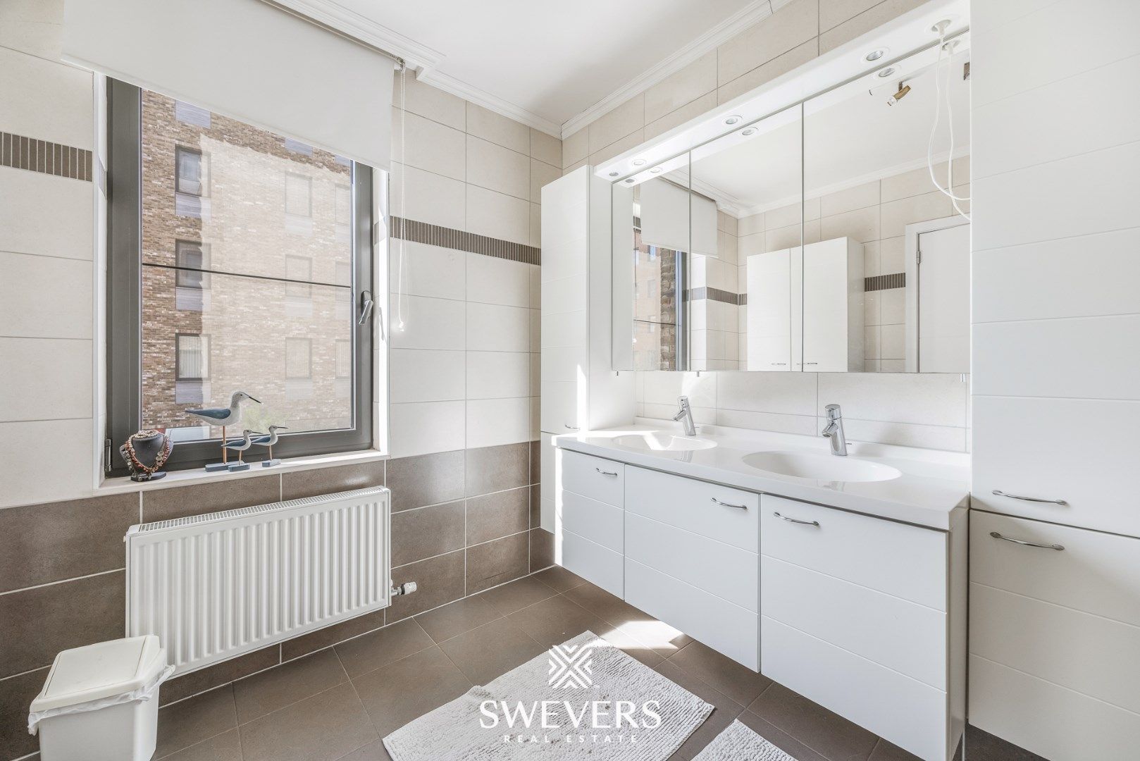 Ruim en modern appartement met zicht op de haven in bruisend Quartier Blue foto 15