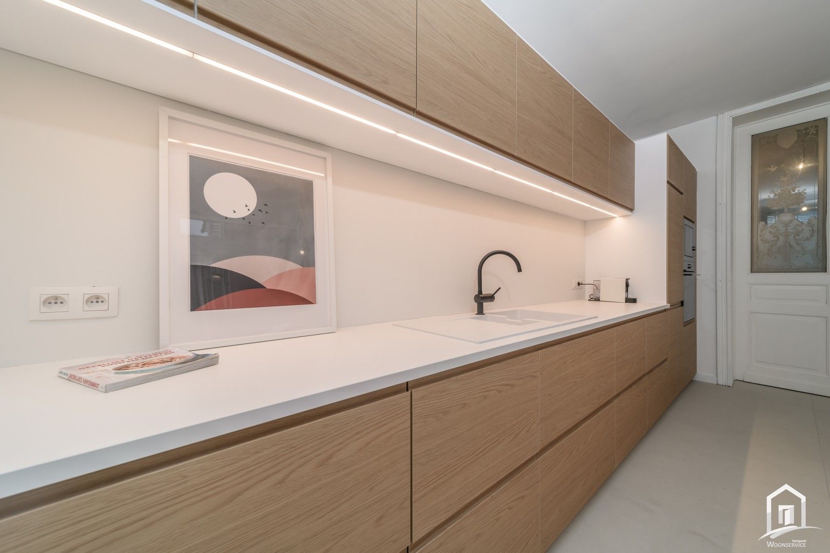 Exclusief gerenoveerde burgerwoning foto 10