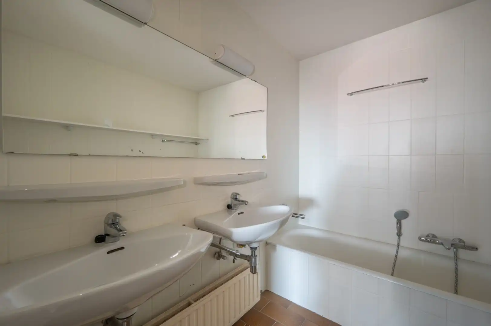 Prachtig hoekappartement te huur op de zeedijk in Duinbergen met frontaal zeezicht foto 14