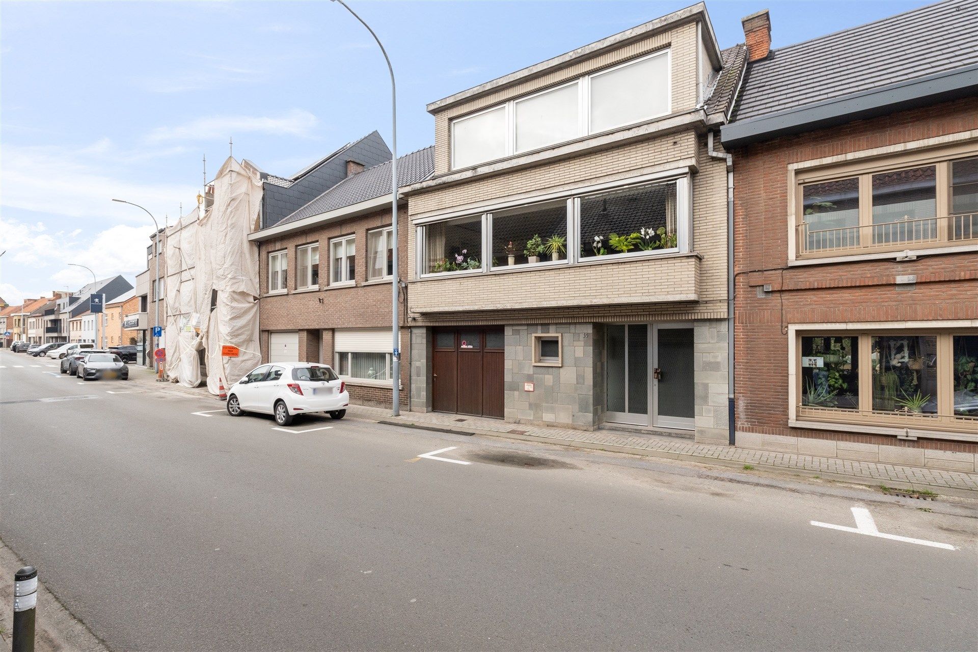 Hoofdfoto van de publicatie: Ruime woning te centrum Stekene