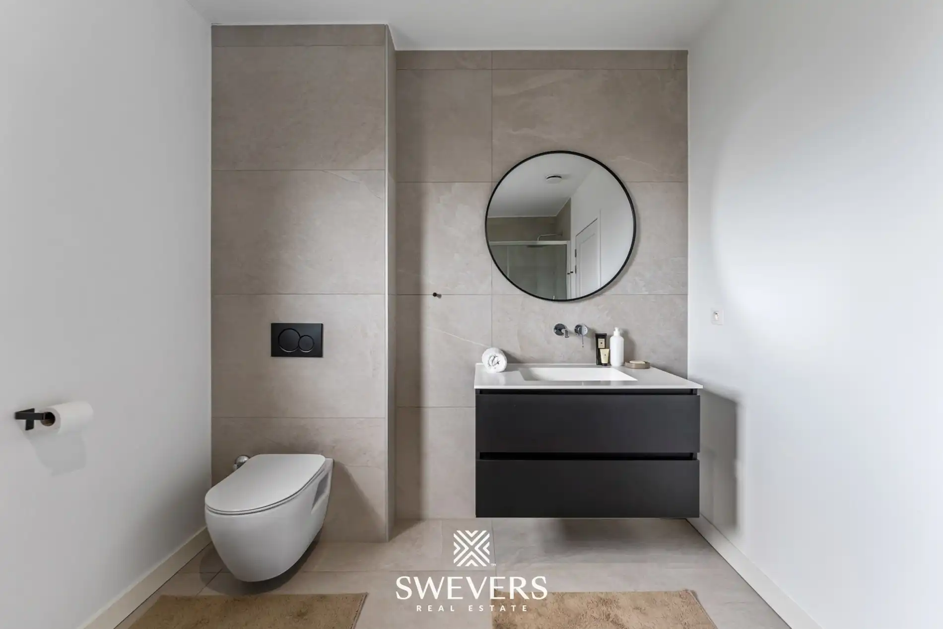 Imposante BEN-villa met luxe-afwerking foto 31