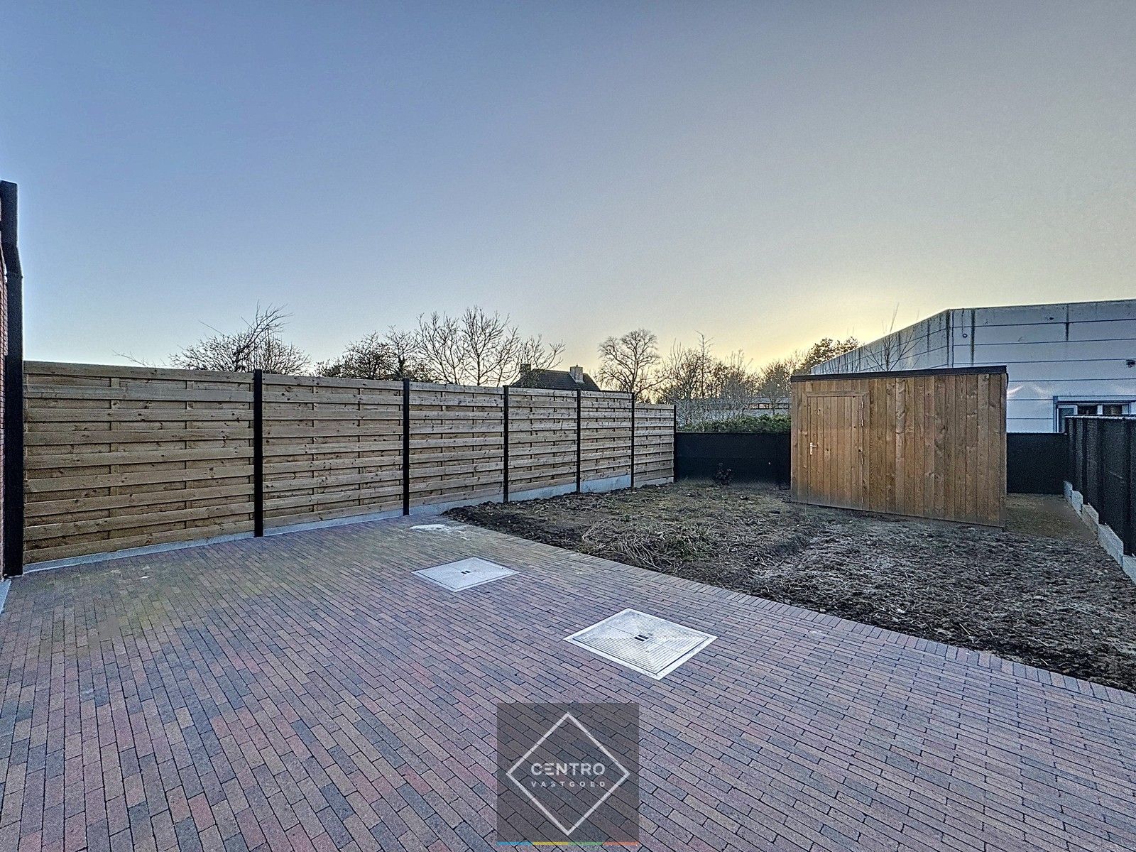 PERFECt afgewerkte nieuwbouw met 3 slpks, dressing en leuke tuin! foto 22