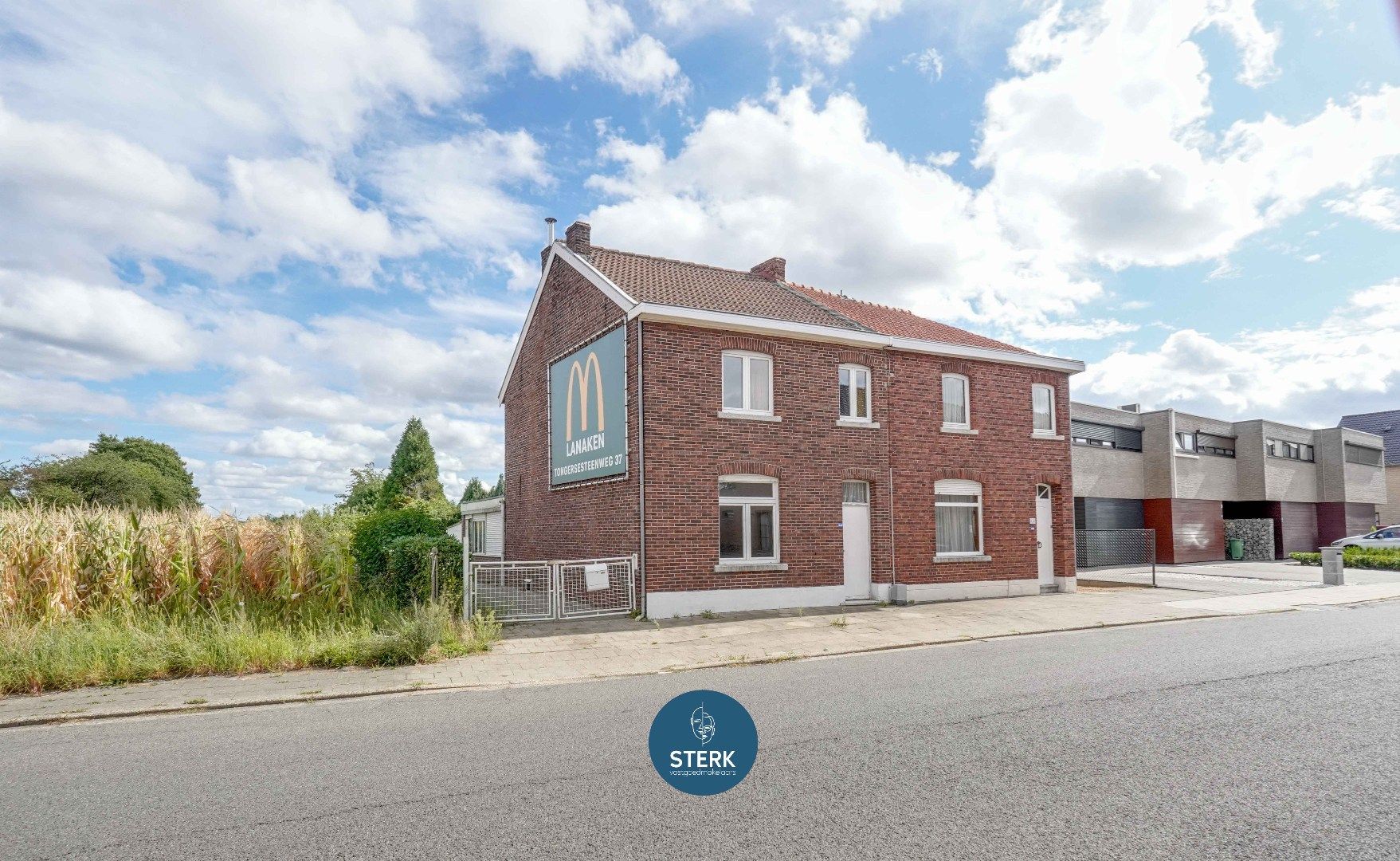 TE VERNIEUWEN WONING OP EEN PERCEEL VAN CIRCA 19 ARE TE LANAKEN !  foto 24