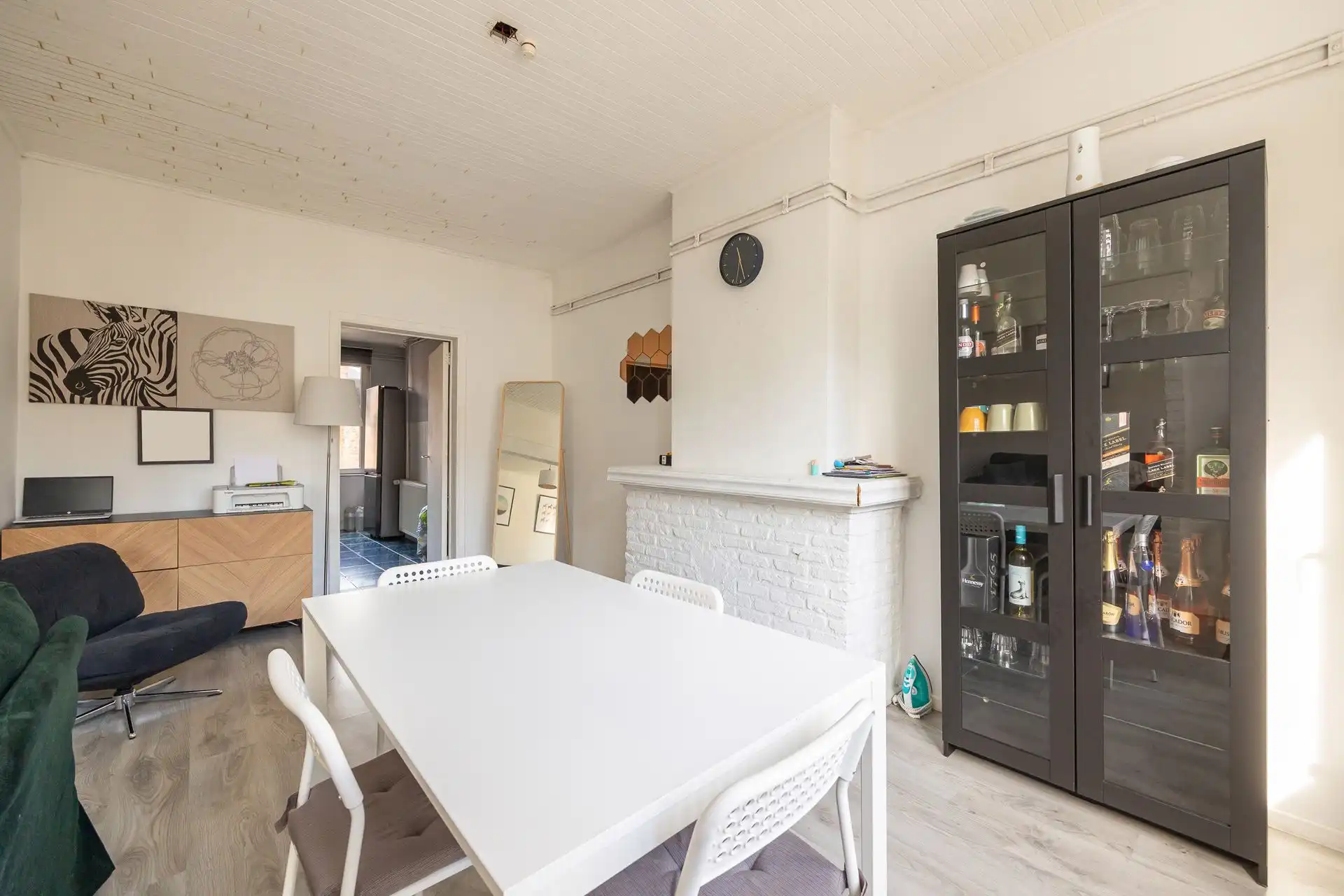 Opbrengstgebouw met 3 units aan wijk 'den Dam' foto 11