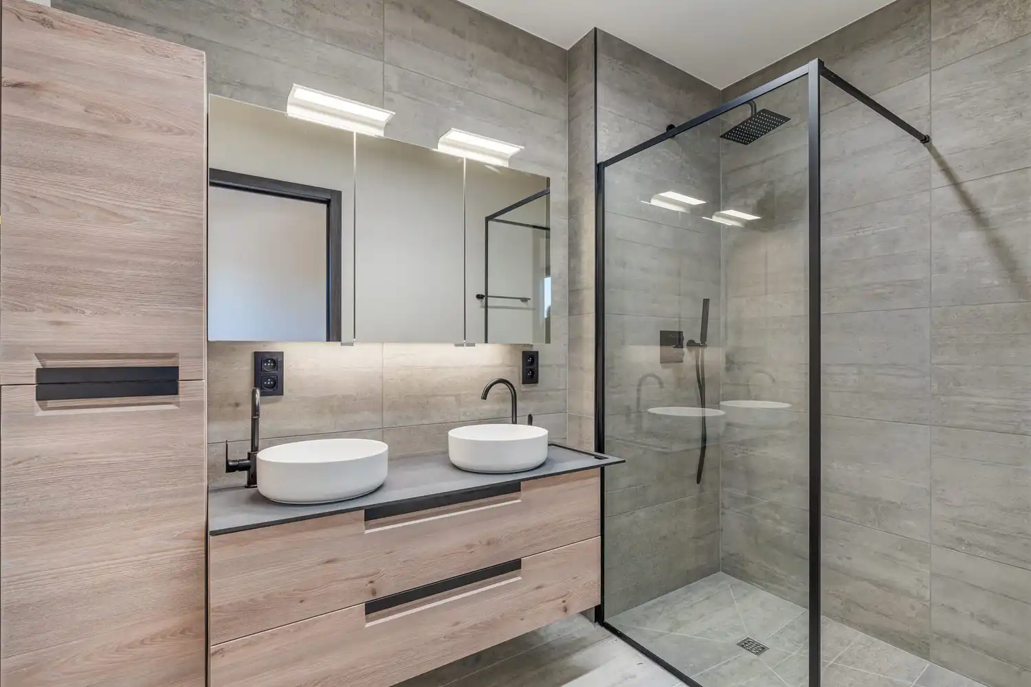 Instapklare nieuwbouw rijwoning met 3 slaapkamers en ruim terras! foto 12