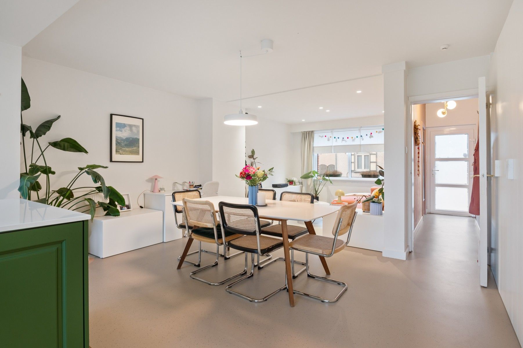 Instapklaar wonen in een recent gerenoveerde woning foto 5