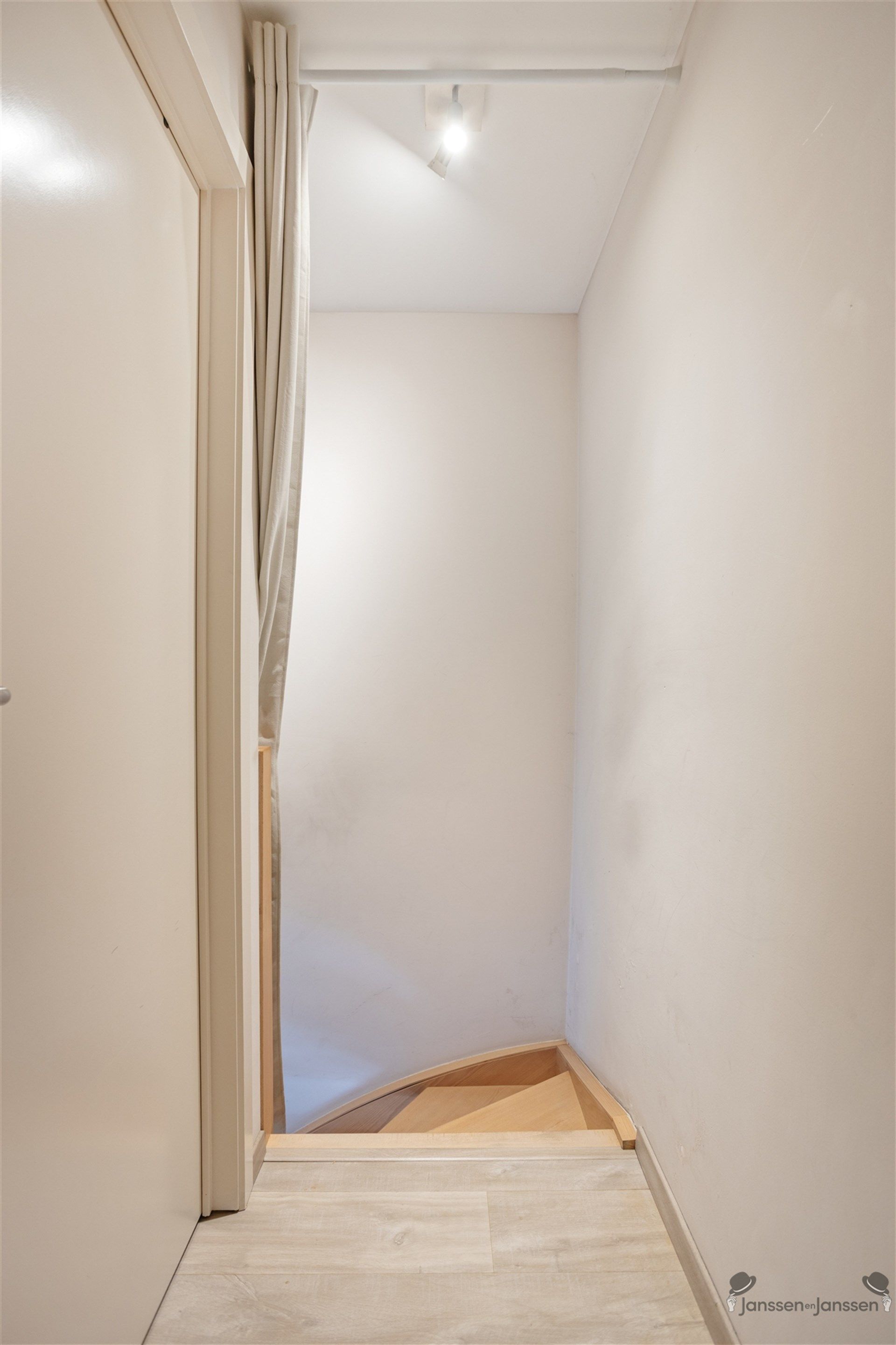 Energiezuinig appartement met terras en garage (EPC A) foto 11