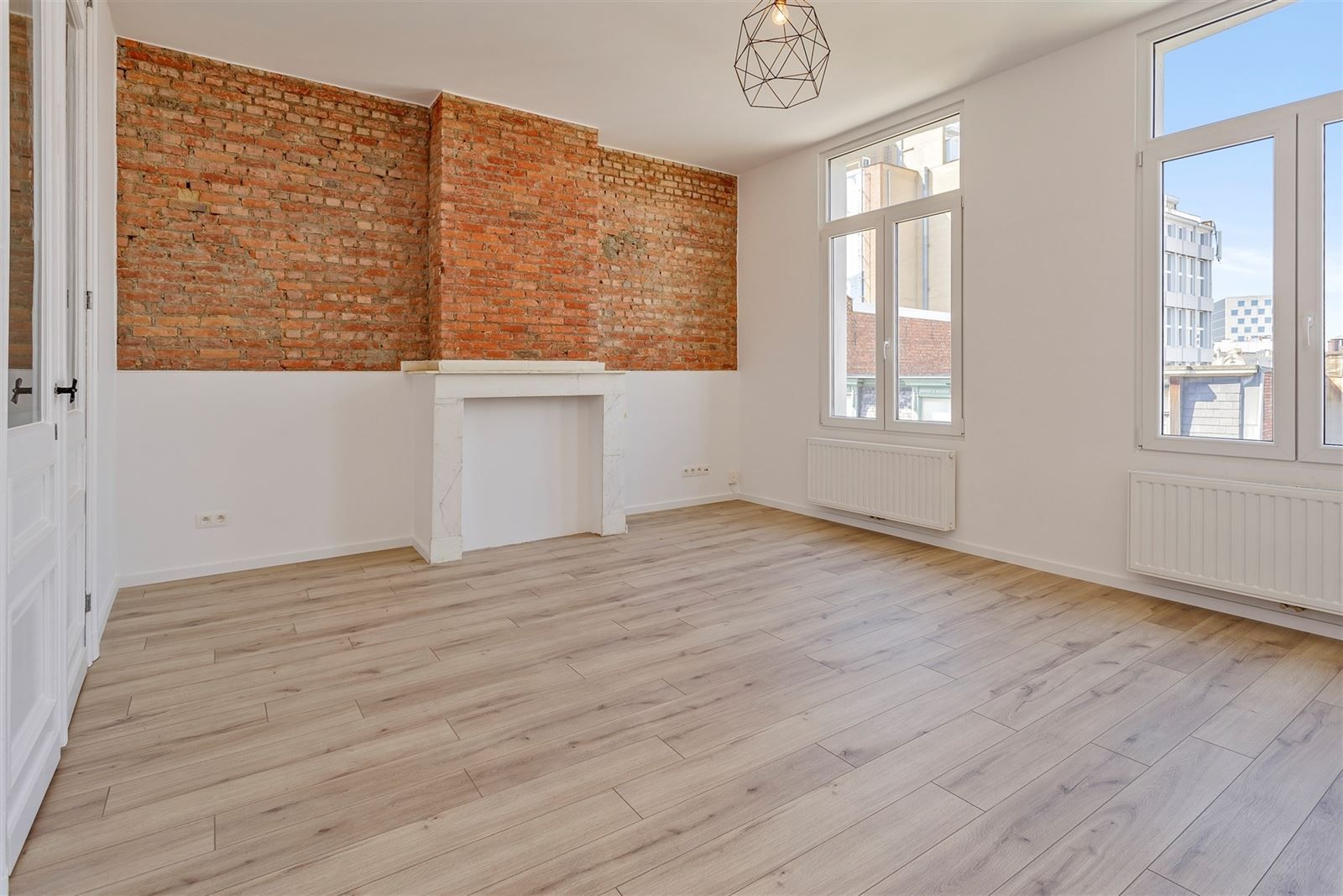  2slpk appartement aan de poorten van de Dageraadplaats foto 4