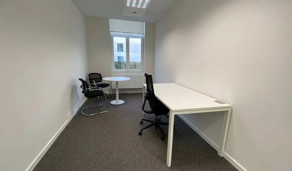 Gemeubelde kantoren in Axxes Business Center in Merelbeke foto 10