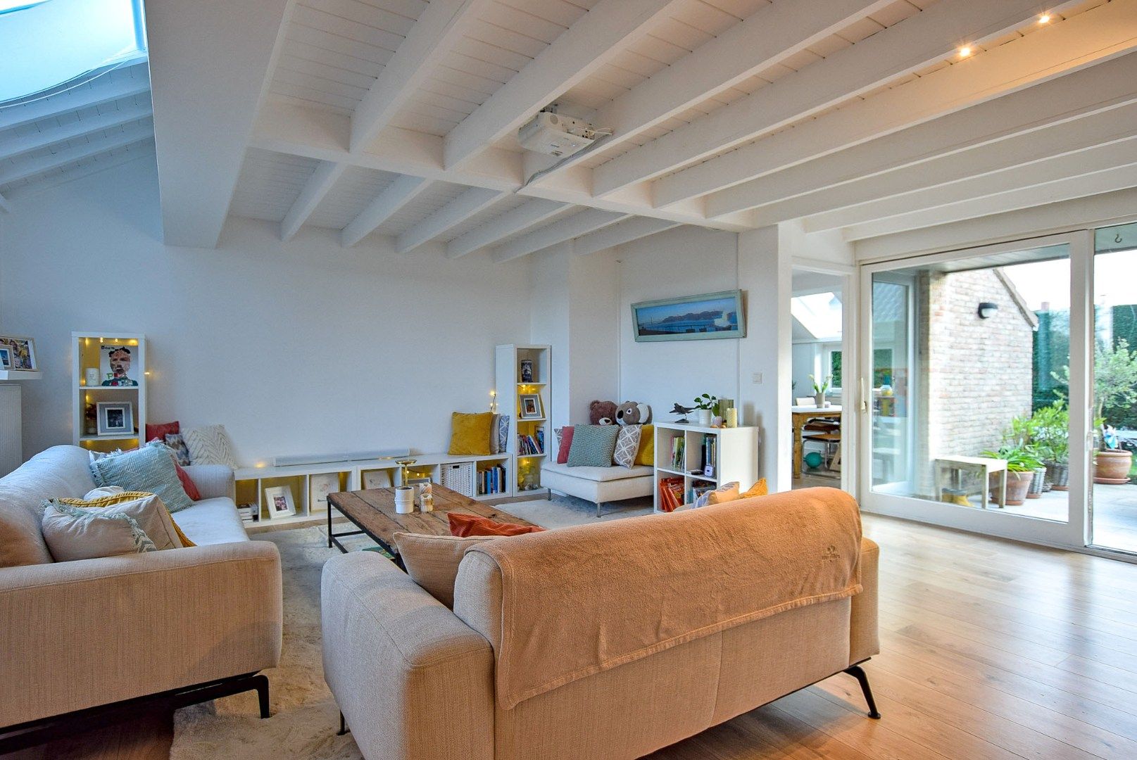 Residentieel gelegen villa op 740m² te Oostduinkerke.  foto 6