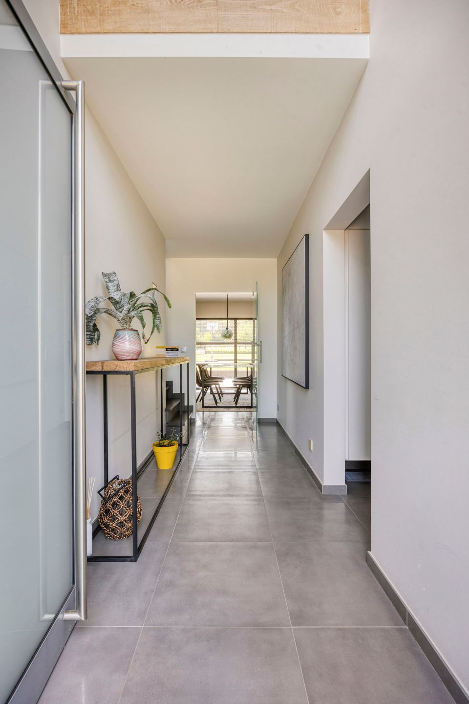 Prachtige villa op ruim perceel met mooi vergezicht foto 11