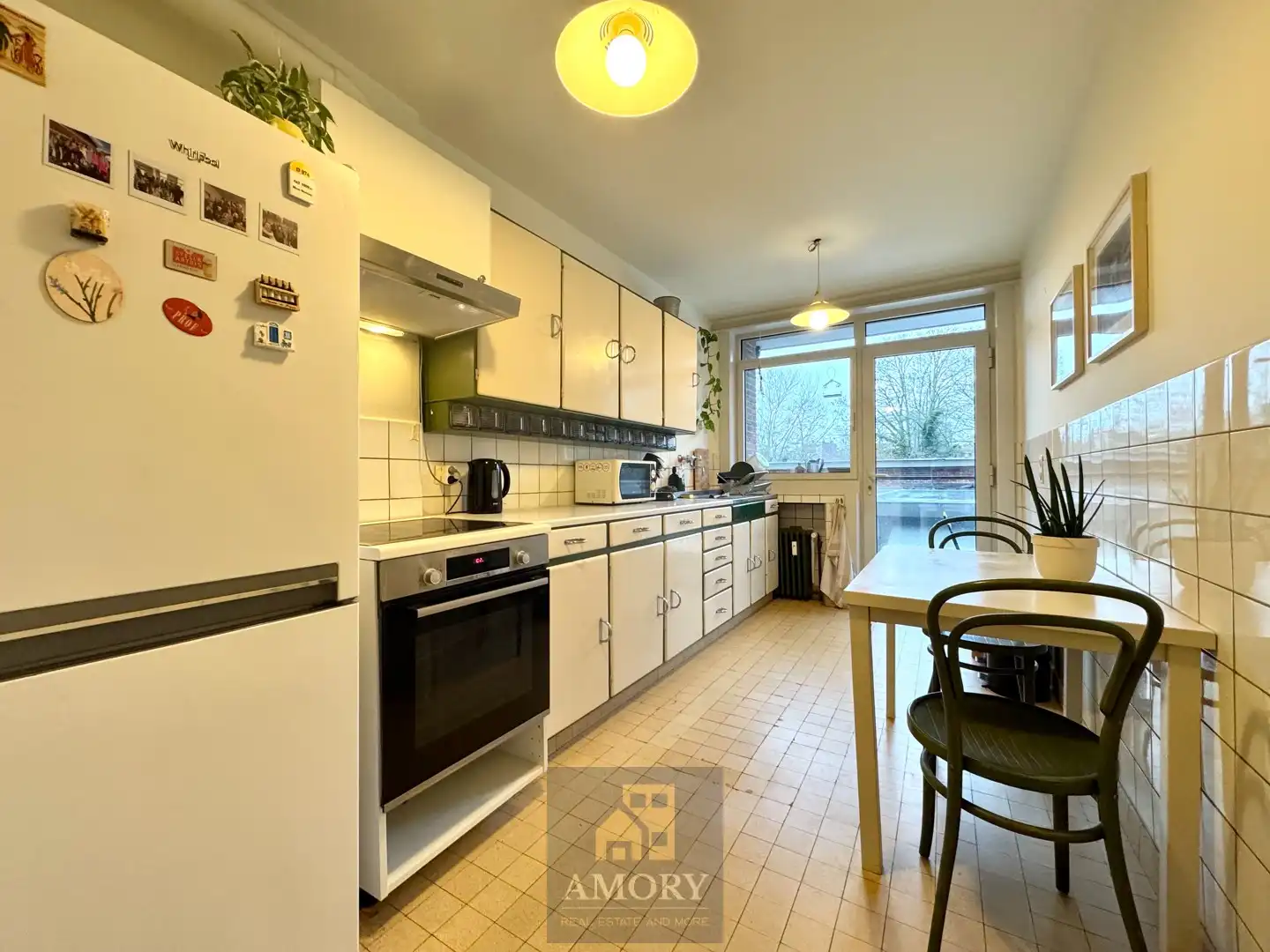 Ruim, charmant 2 slpk-app met terras nabij Gent St. Pieters + GARAGE foto 6