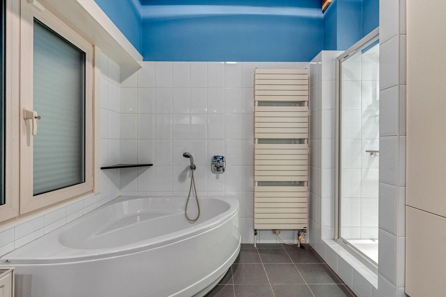 Karaktervolle HOB met 3 tot 4 slks, grote zolder, tuin en garage! foto 28