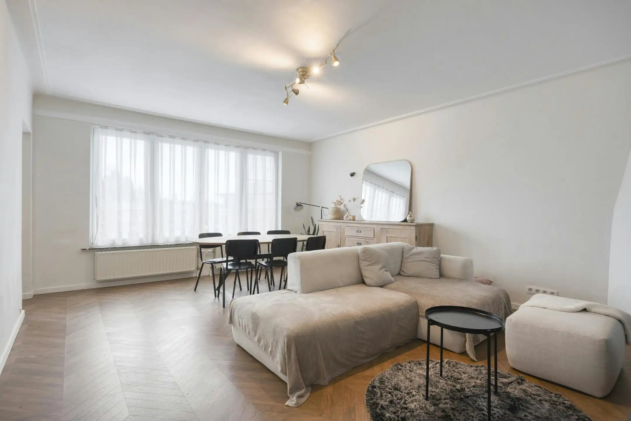 TE KOOP: Energiezuinig appartement te Deurne-Zuid! foto 2