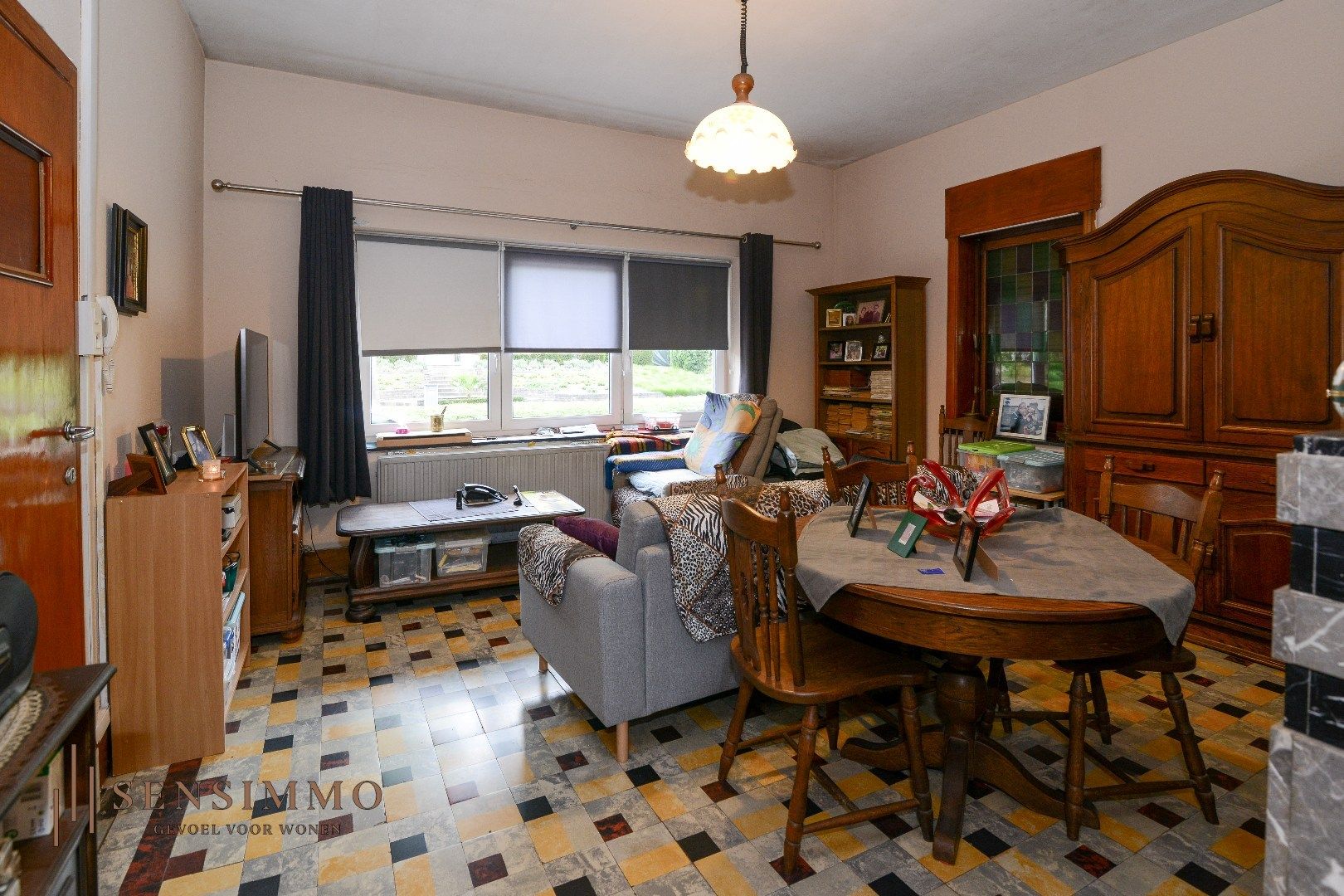 Gelijkvloers 1 slpk appartement met terras/tuin en parking foto 3