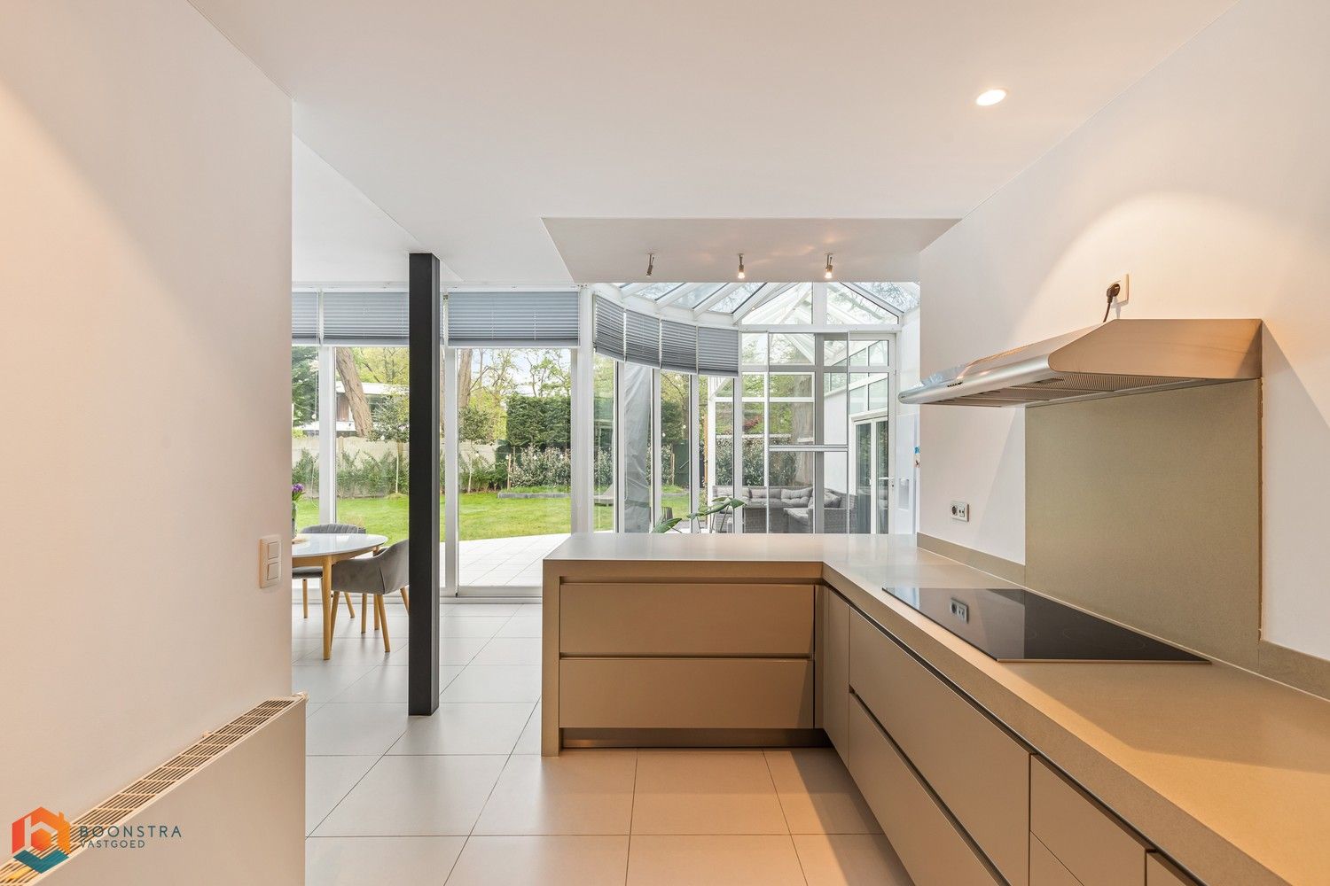 Ruime villa met tal van mogelijkheden en 4 slpkrs op een mooi perceel (1347 m²) te Bonheiden foto 13