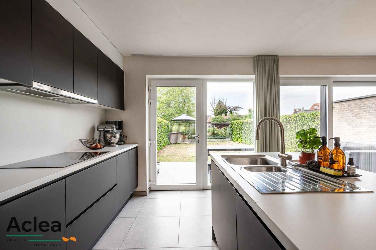 Recente energiezuinige woning met 3 tot 4 slpks foto 14