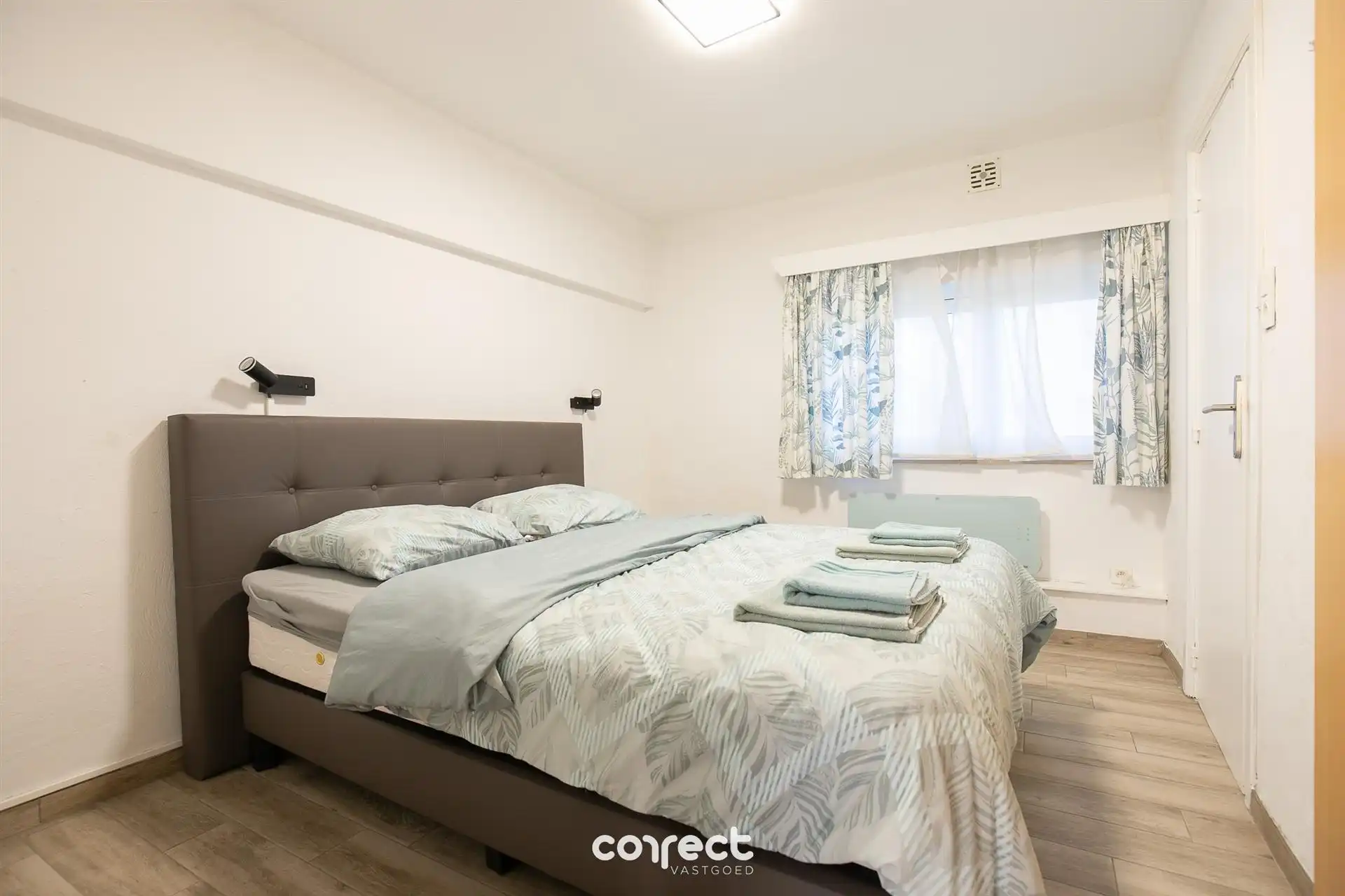 Appartement op amper 15 minuten wandelen van het strand en de zee. foto 5