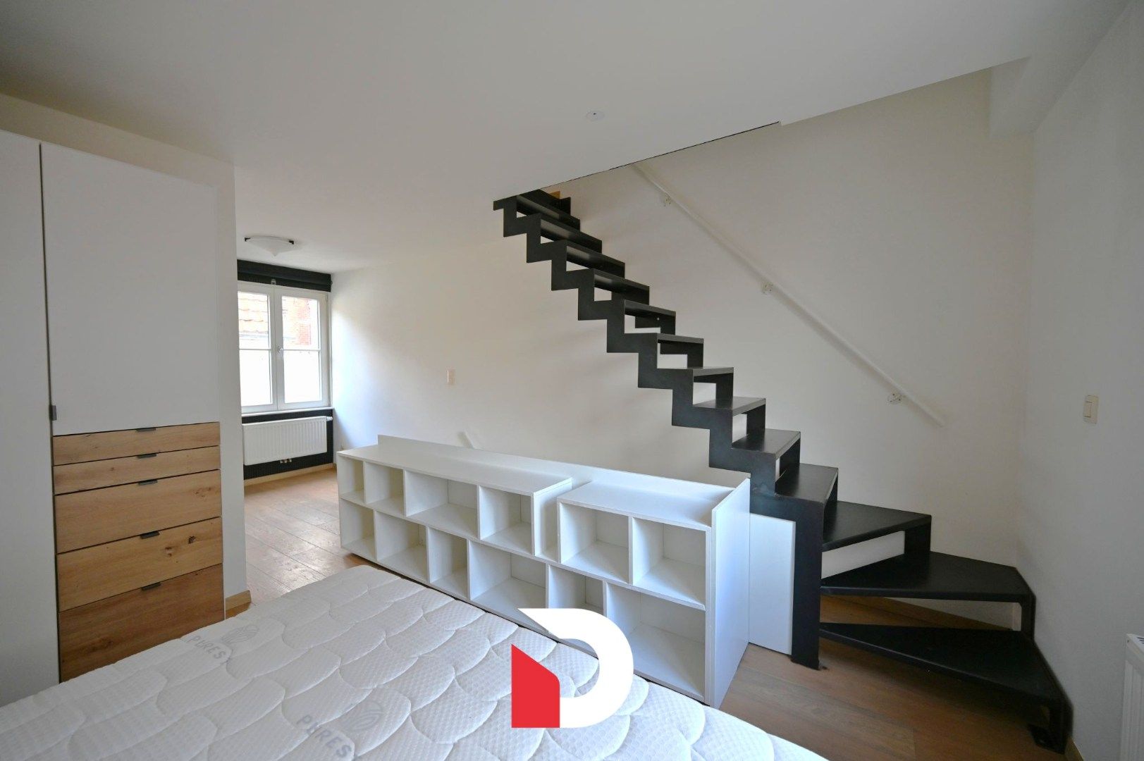 Rijwoning in centrum Brugge met 2 slaapkamers foto 9