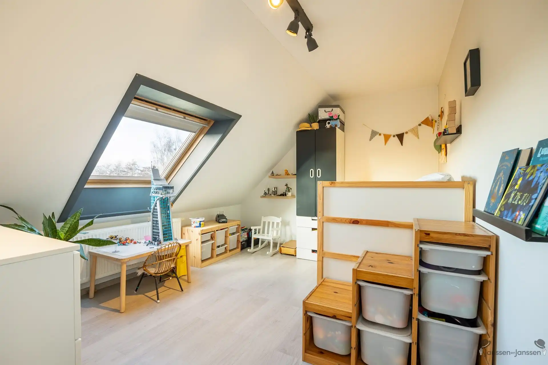 Ruime energiezuinige woning  in hartje Hamme foto 14