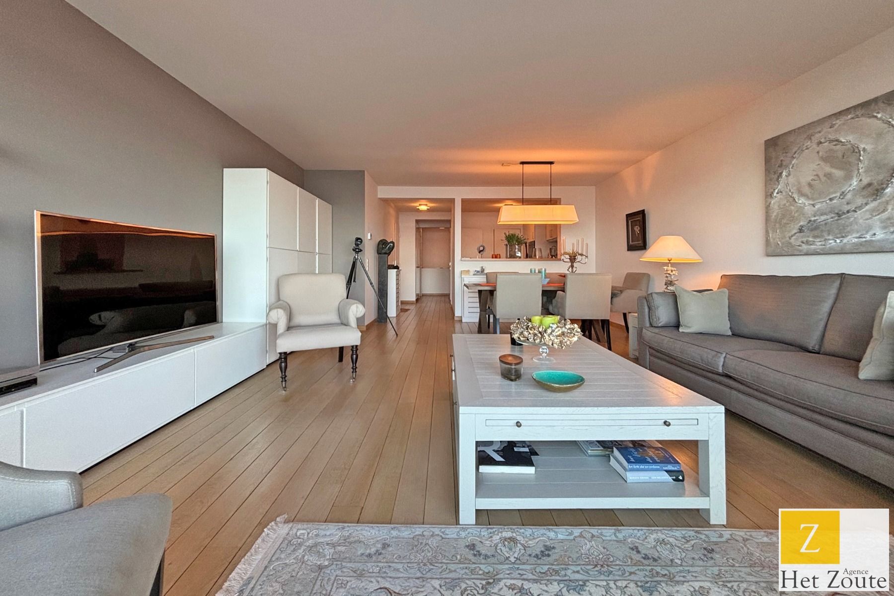 Gemeubeld appartement - frontaal Zeezicht - 4 slaapkamers foto 5