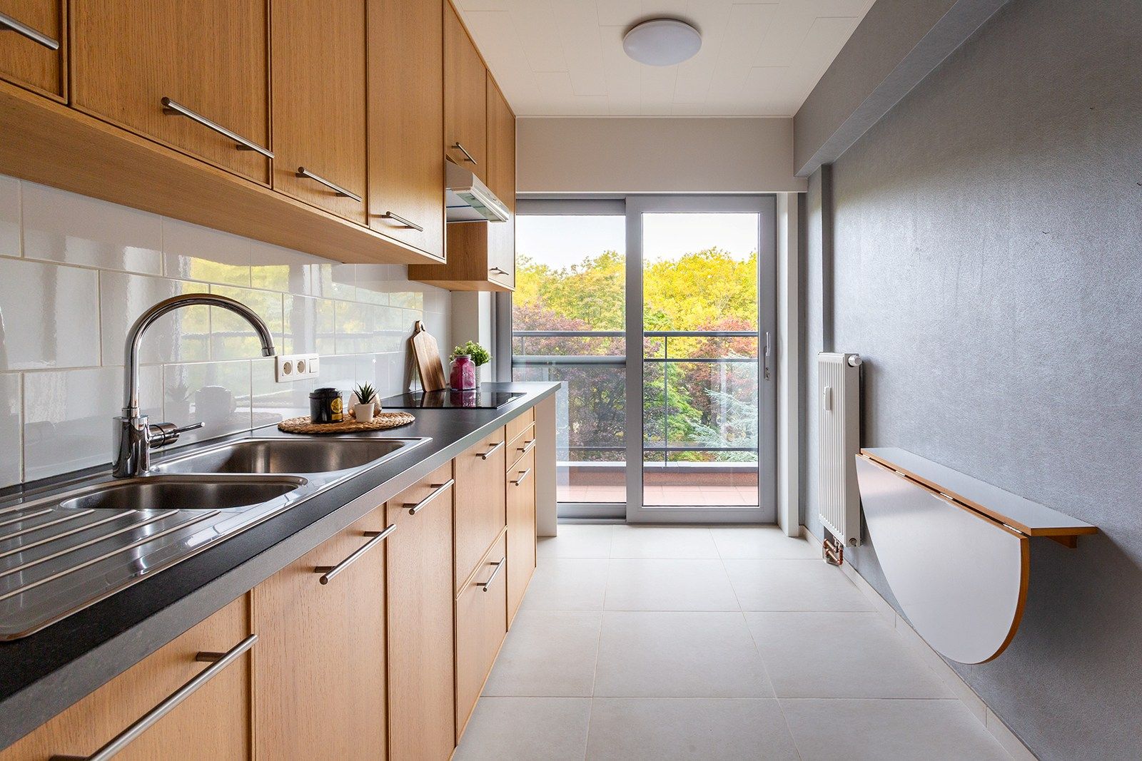 Rustig gelegen 2-slaapkamer appartement met 2 terrassen! foto 7