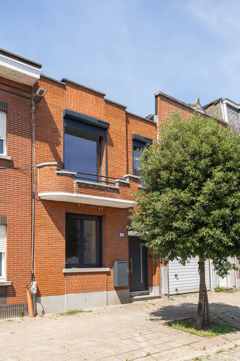 Prachtig in 2025 gerenoveerde woning met alle modern comfort foto 21