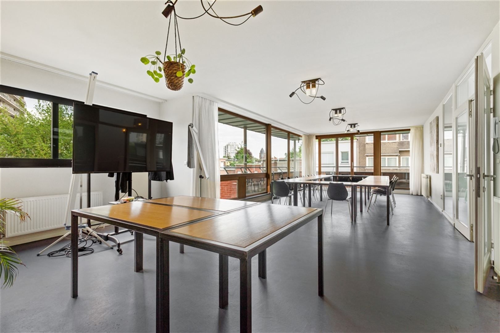 Kantoorgebouw te koop in Berchem foto 17